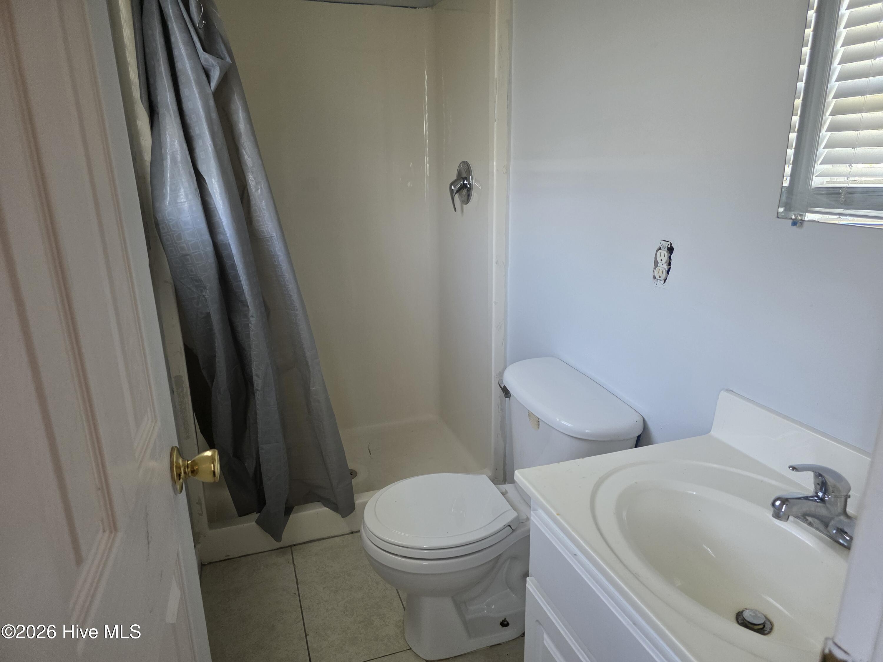 303 Olive Branch Boulevard Property Photo 10