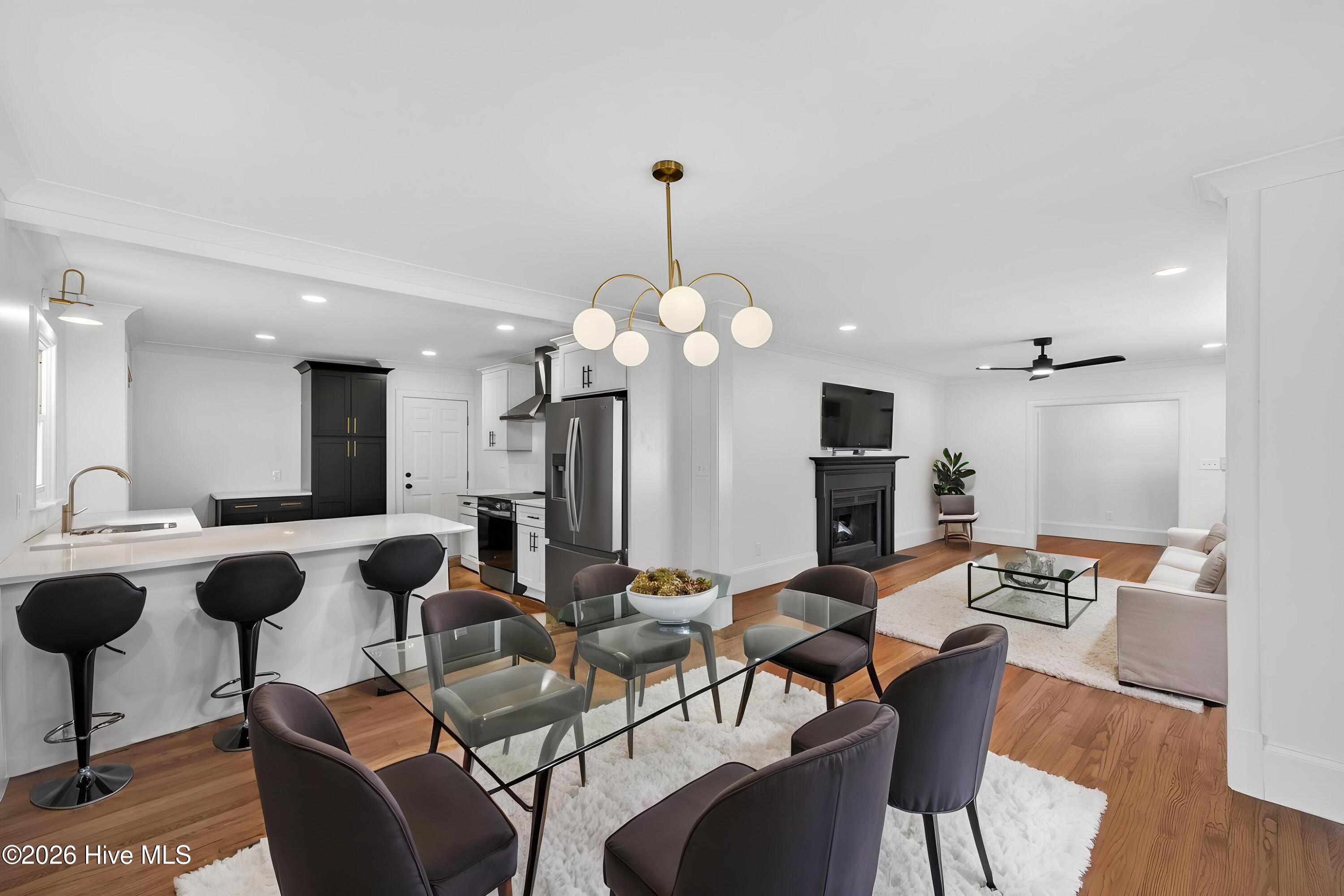2157 Burnett Boulevard Property Photo 3