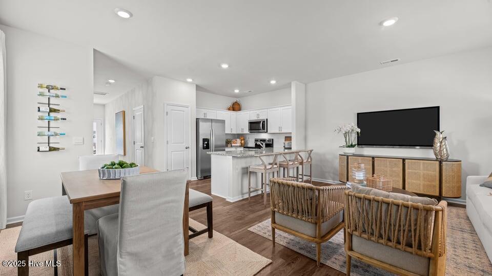 2043 Clock Road Property Photo 12