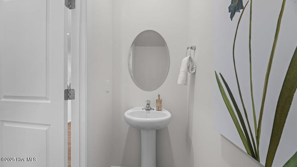 2043 Clock Road Property Photo 16