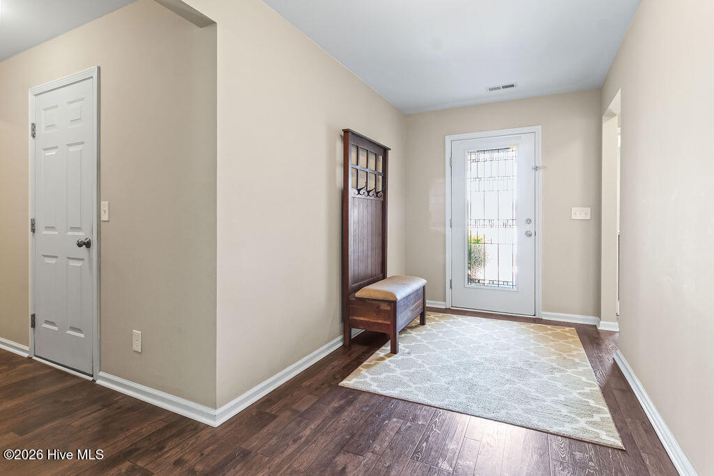 765 Tartans Glen Street Nw Property Photo 8