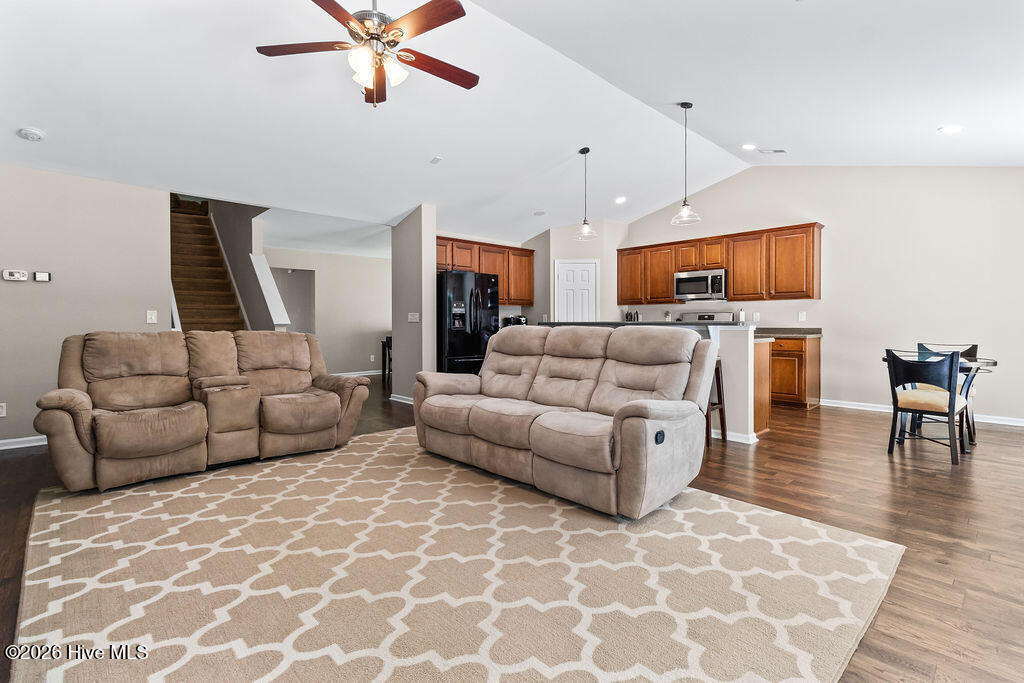 765 Tartans Glen Street Nw Property Photo 12