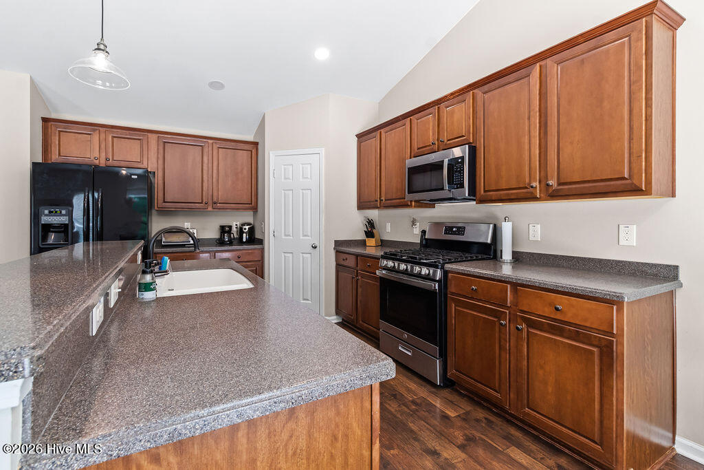 765 Tartans Glen Street Nw Property Photo 15