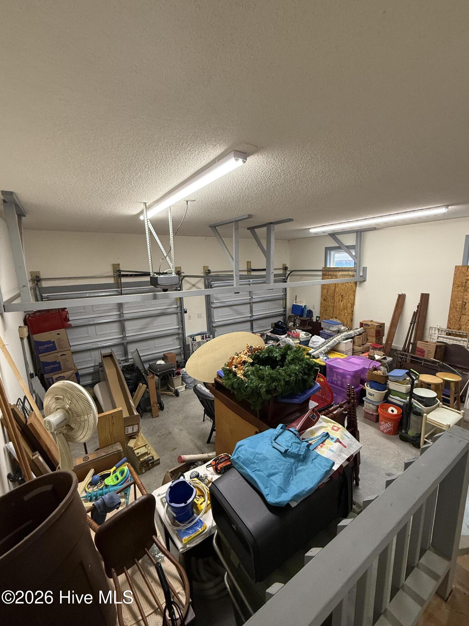 2106 E Oak Island Drive Property Photo 23