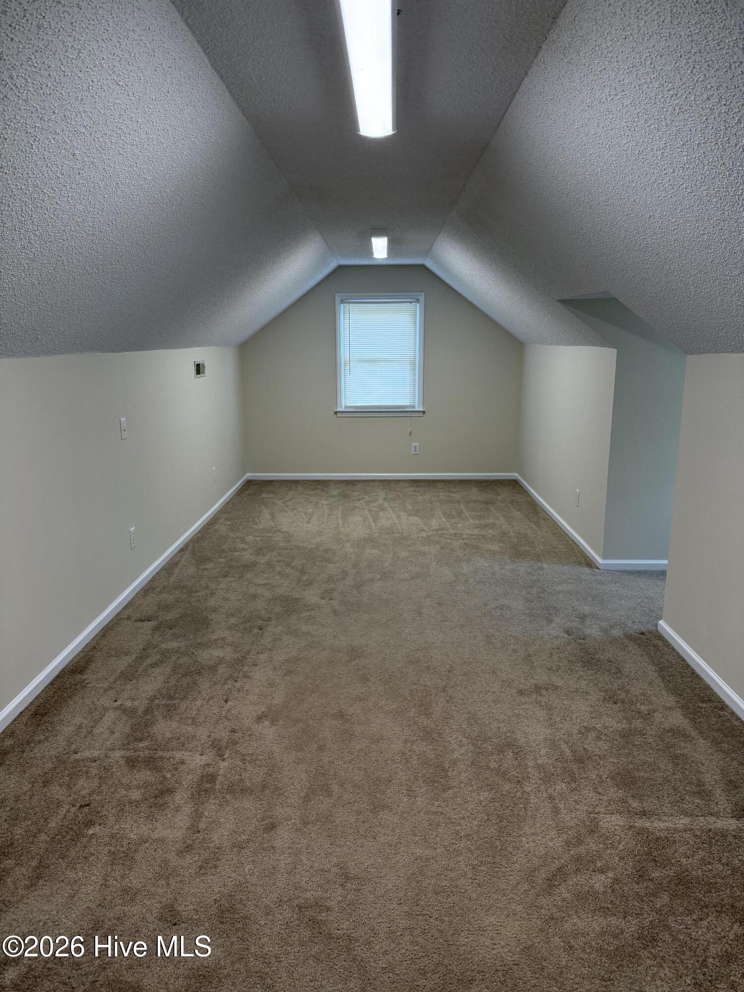 2106 E Oak Island Drive Property Photo 32