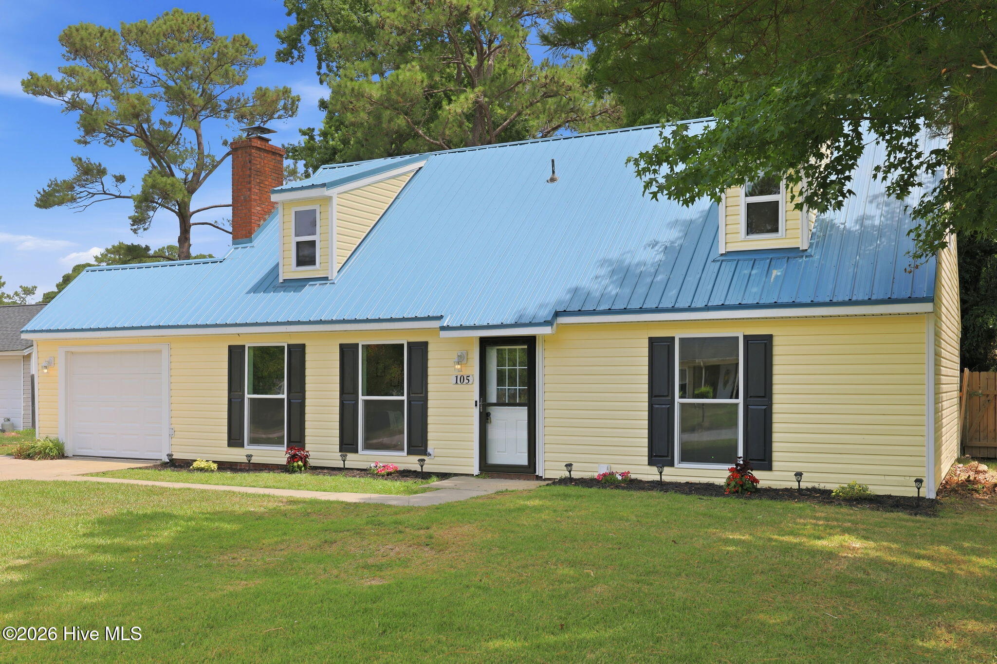105 Woodside Court Property Photo 1