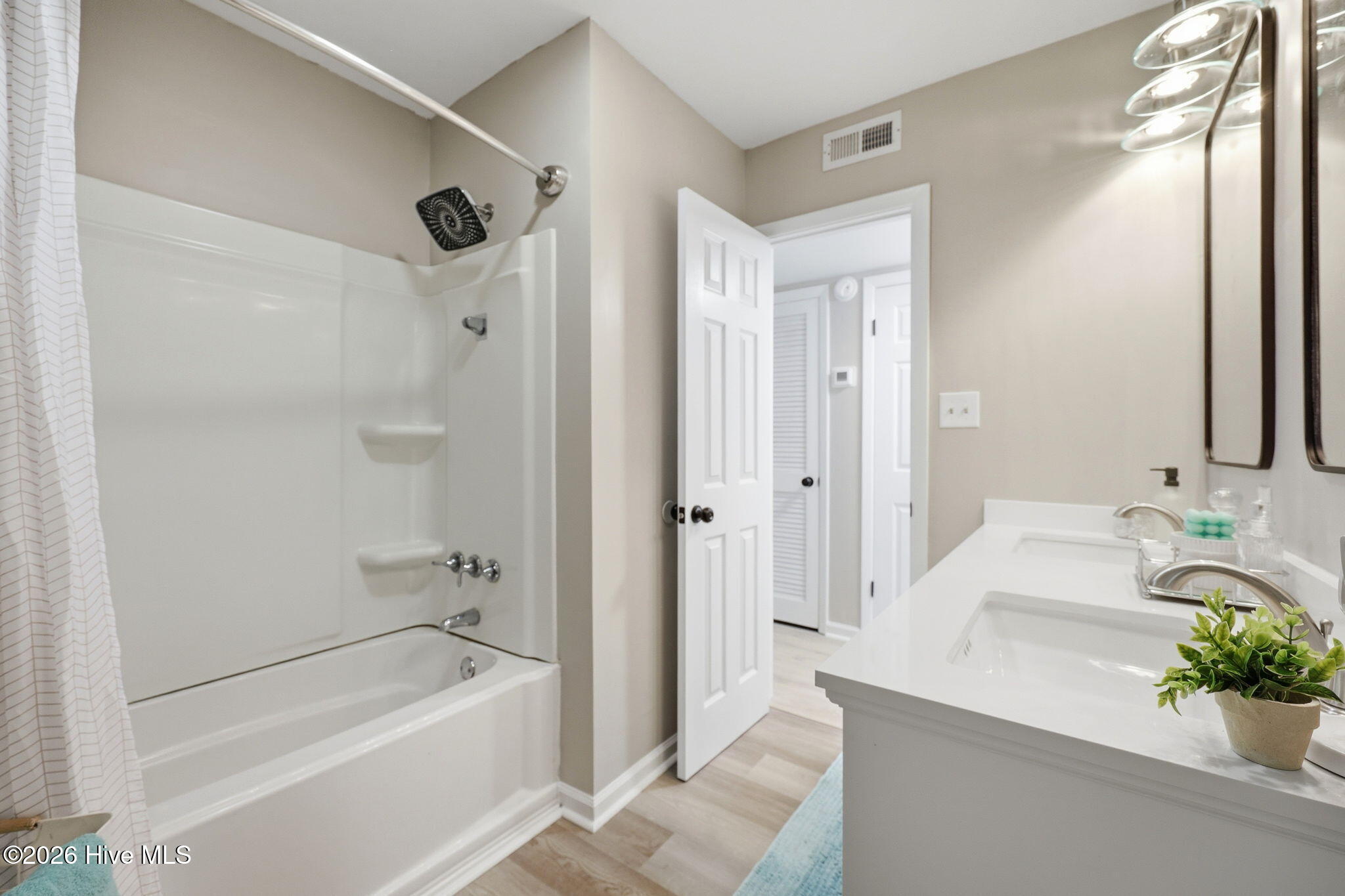 105 Woodside Court Property Photo 20