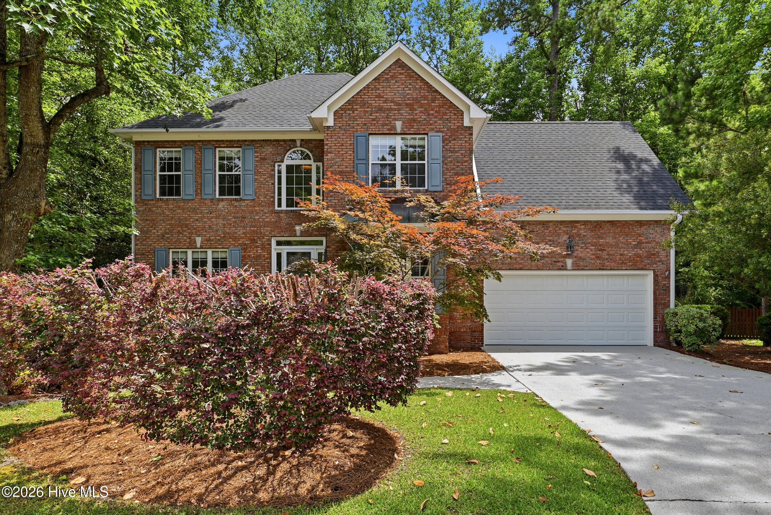 6006 Forest Creek Circle Property Photo 1