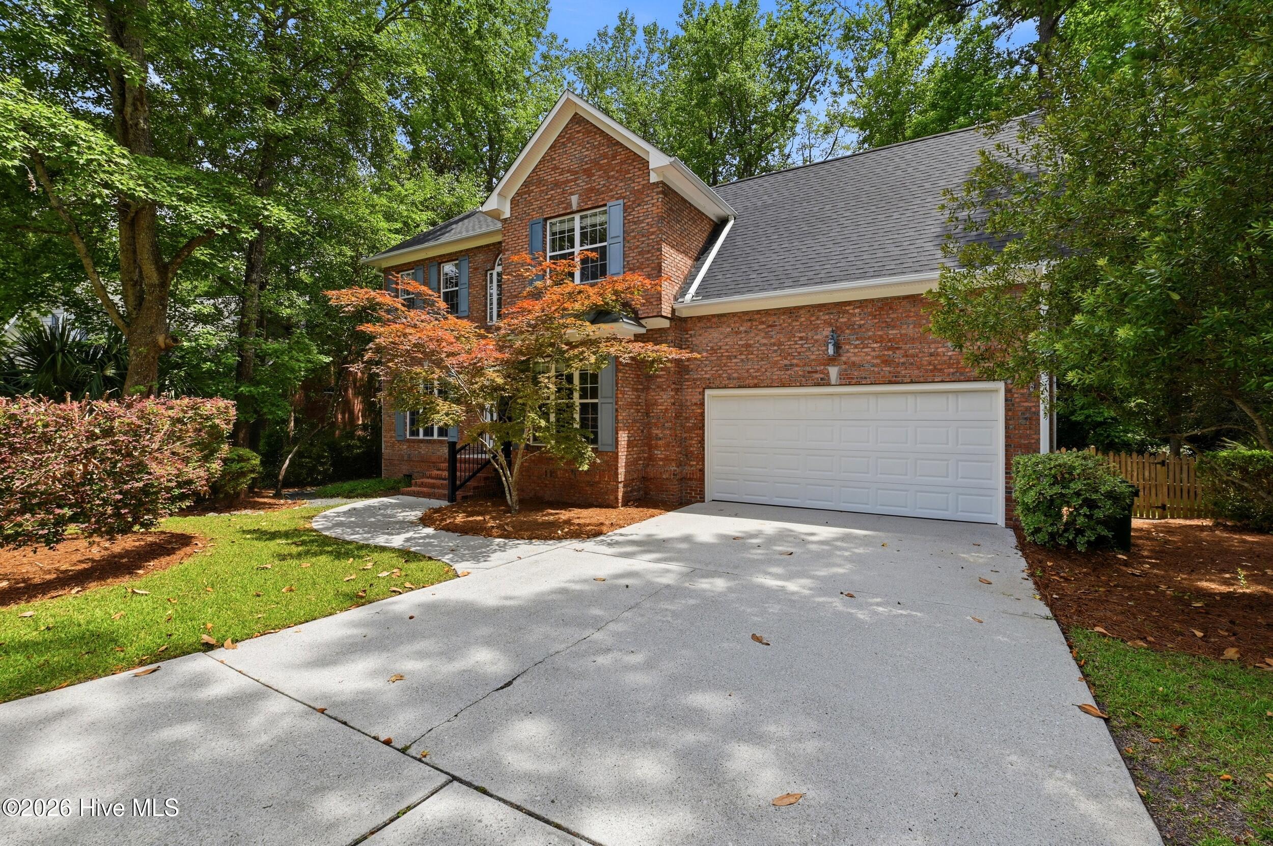 6006 Forest Creek Circle Property Photo 5