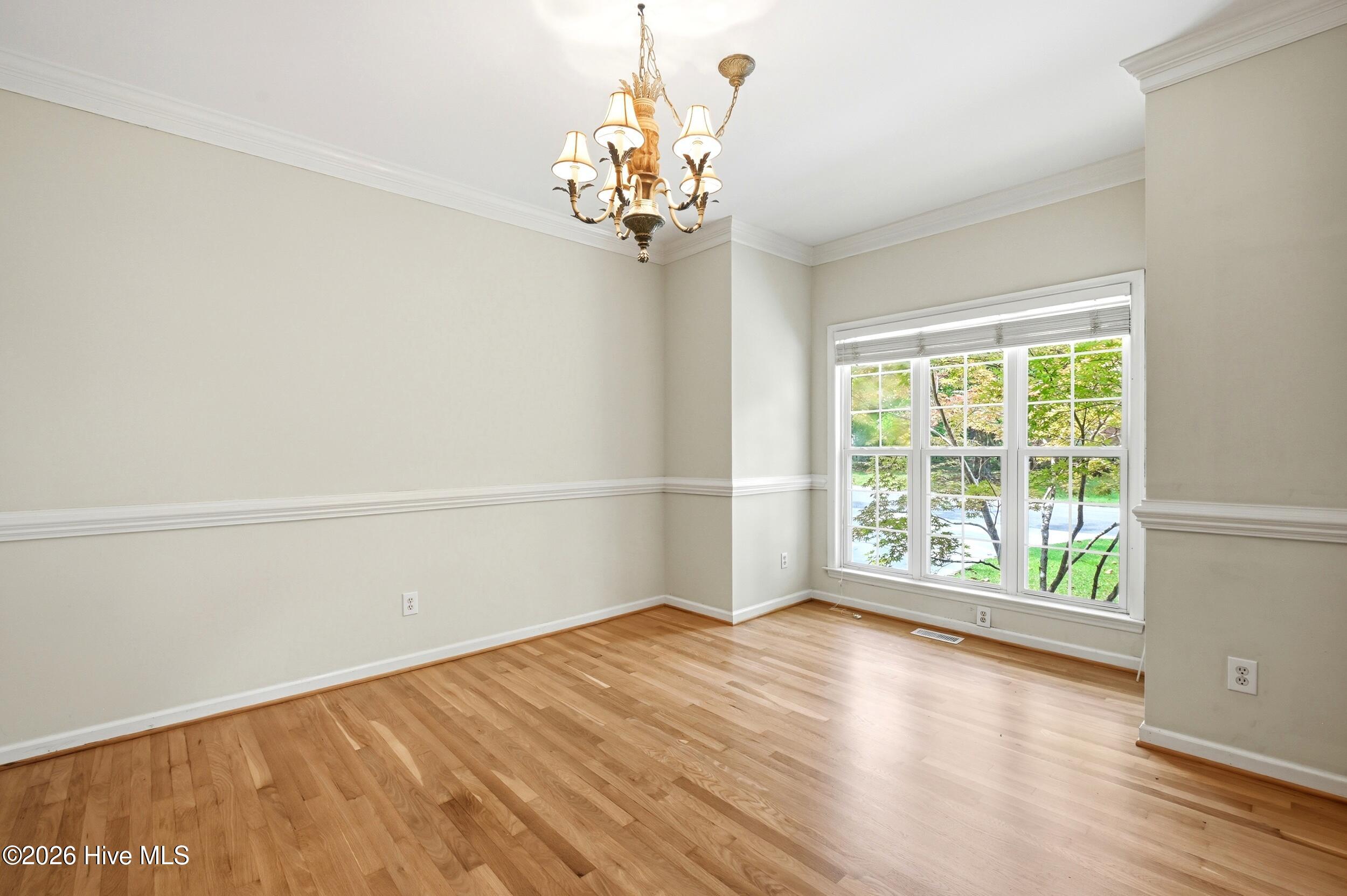 6006 Forest Creek Circle Property Photo 7