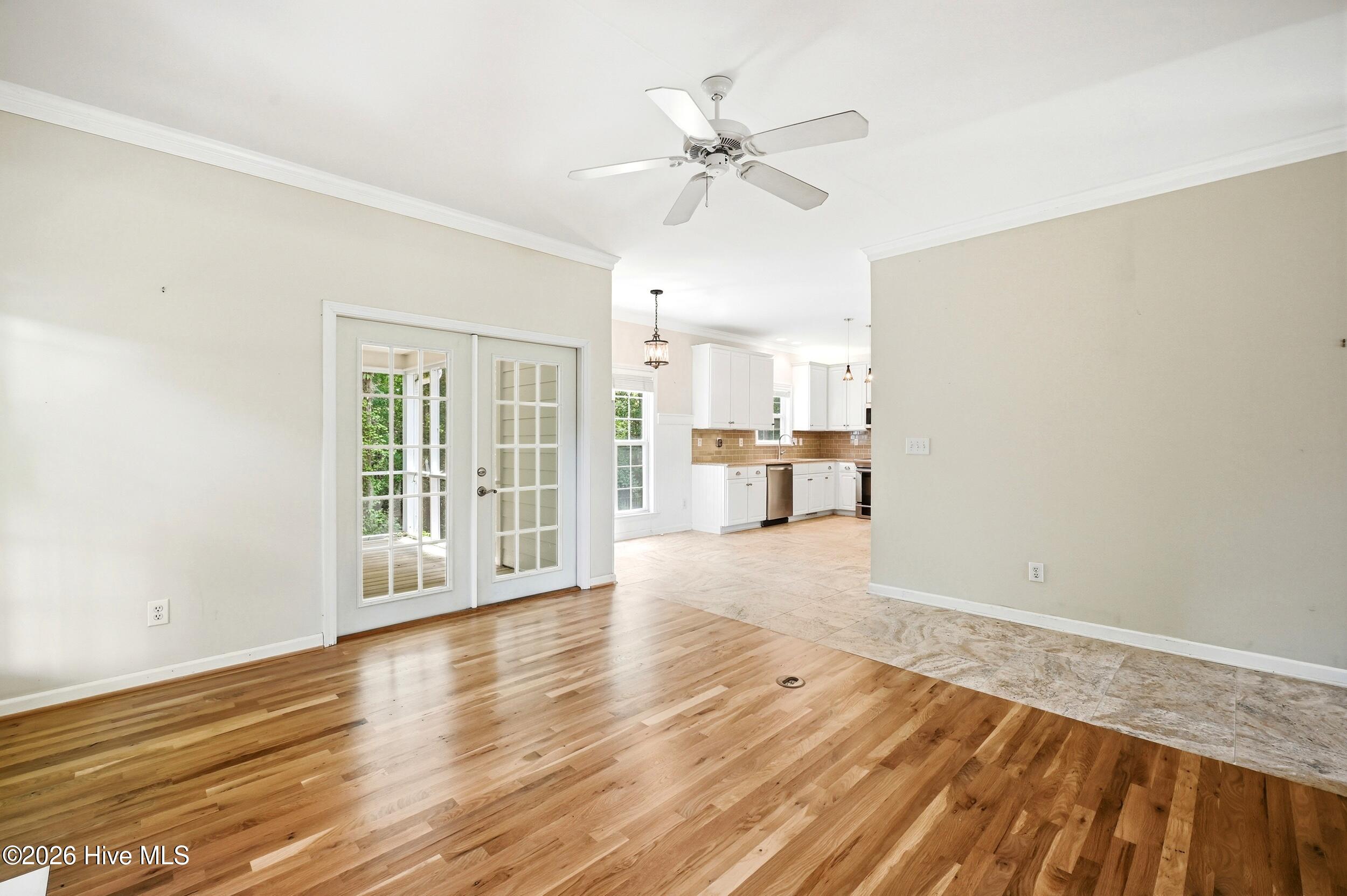 6006 Forest Creek Circle Property Photo 16
