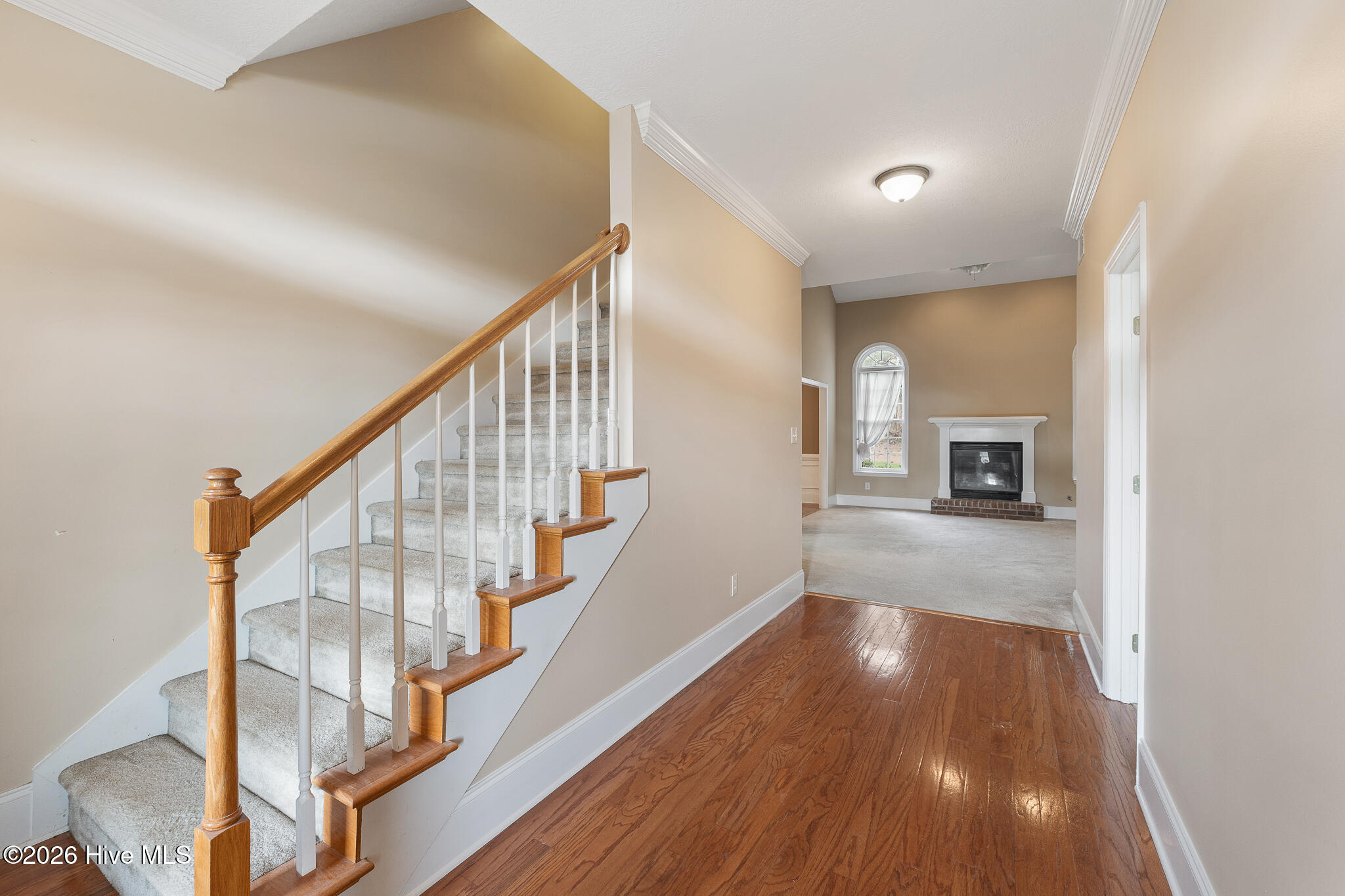4890 Somerset Drive Property Photo 4