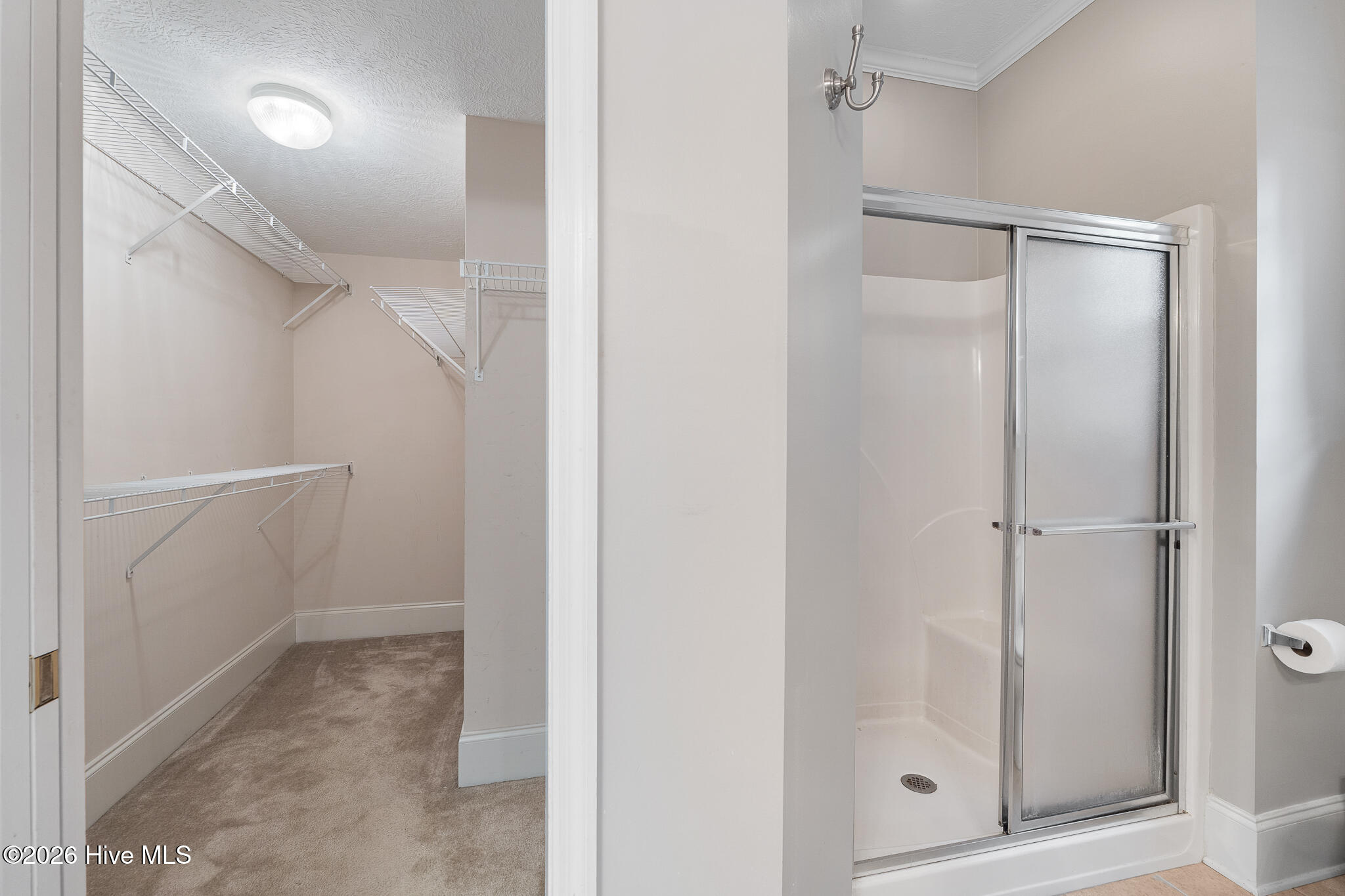 4890 Somerset Drive Property Photo 15