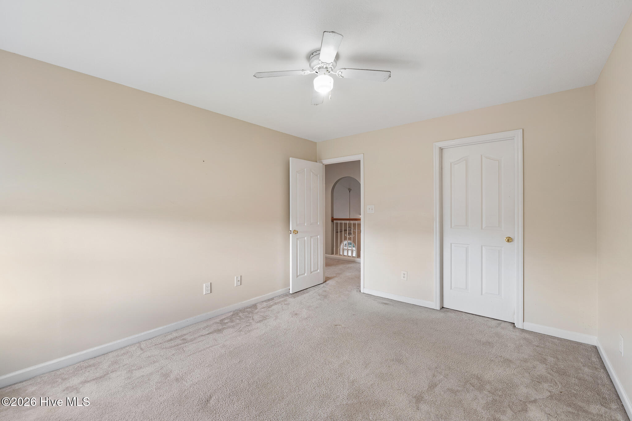4890 Somerset Drive Property Photo 22