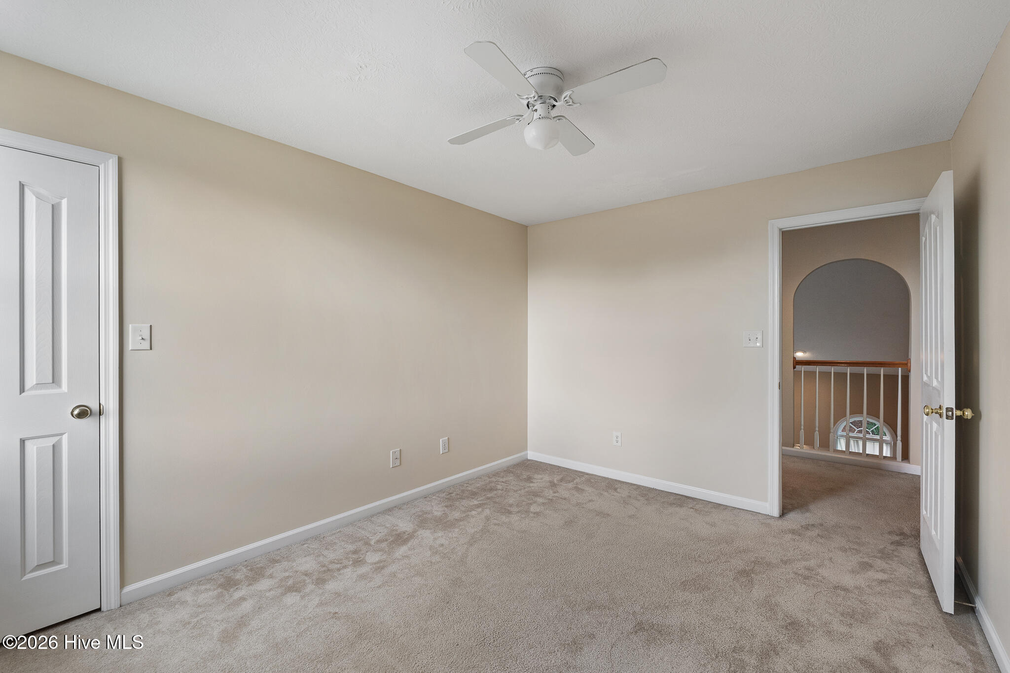 4890 Somerset Drive Property Photo 24