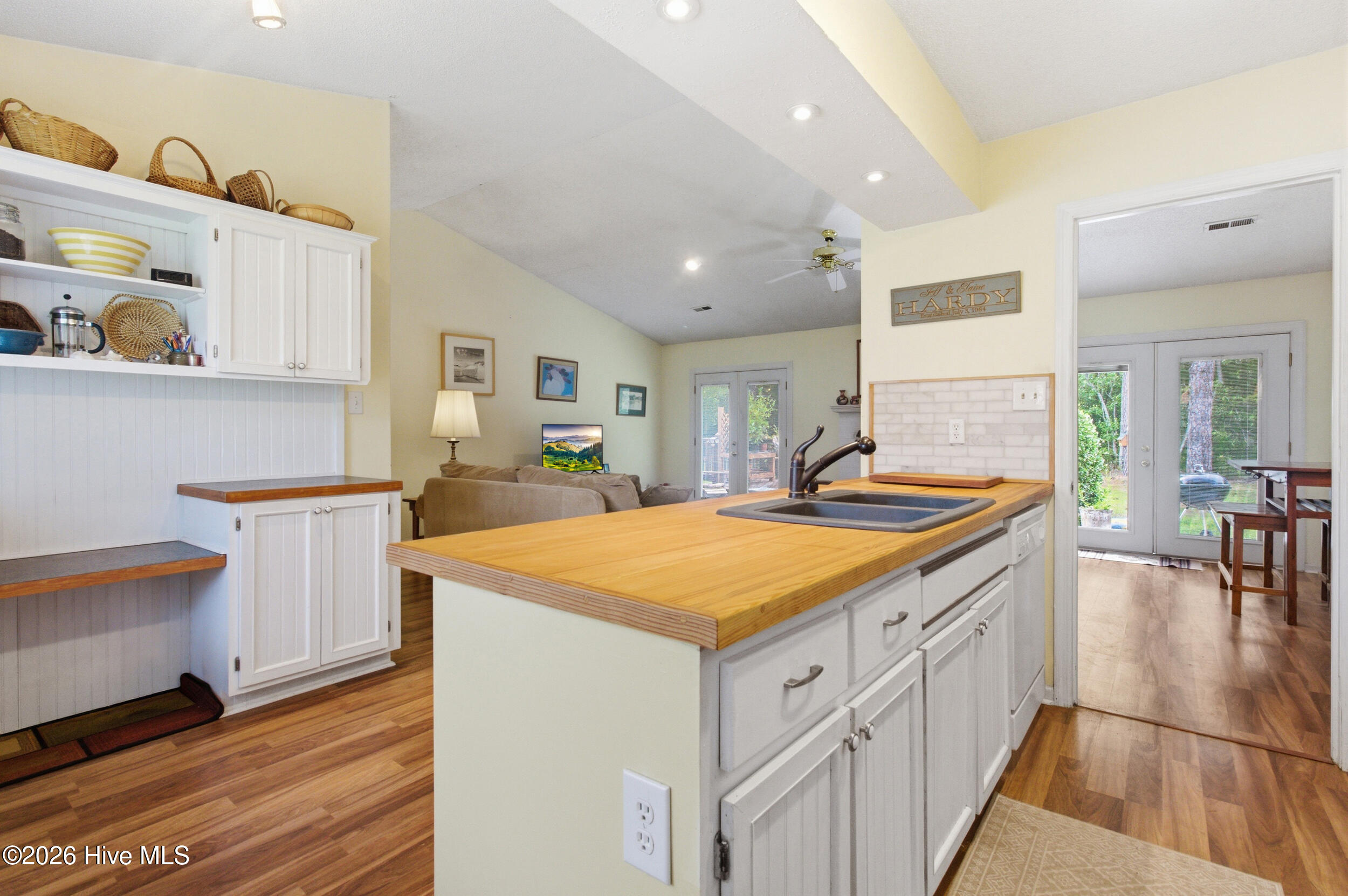 1820 Caracara Drive Property Photo 11