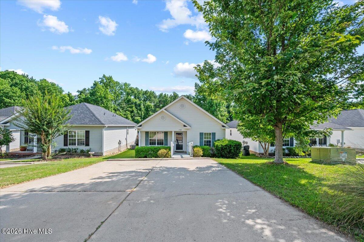 778 Faircloth Commons Road Property Photo 2