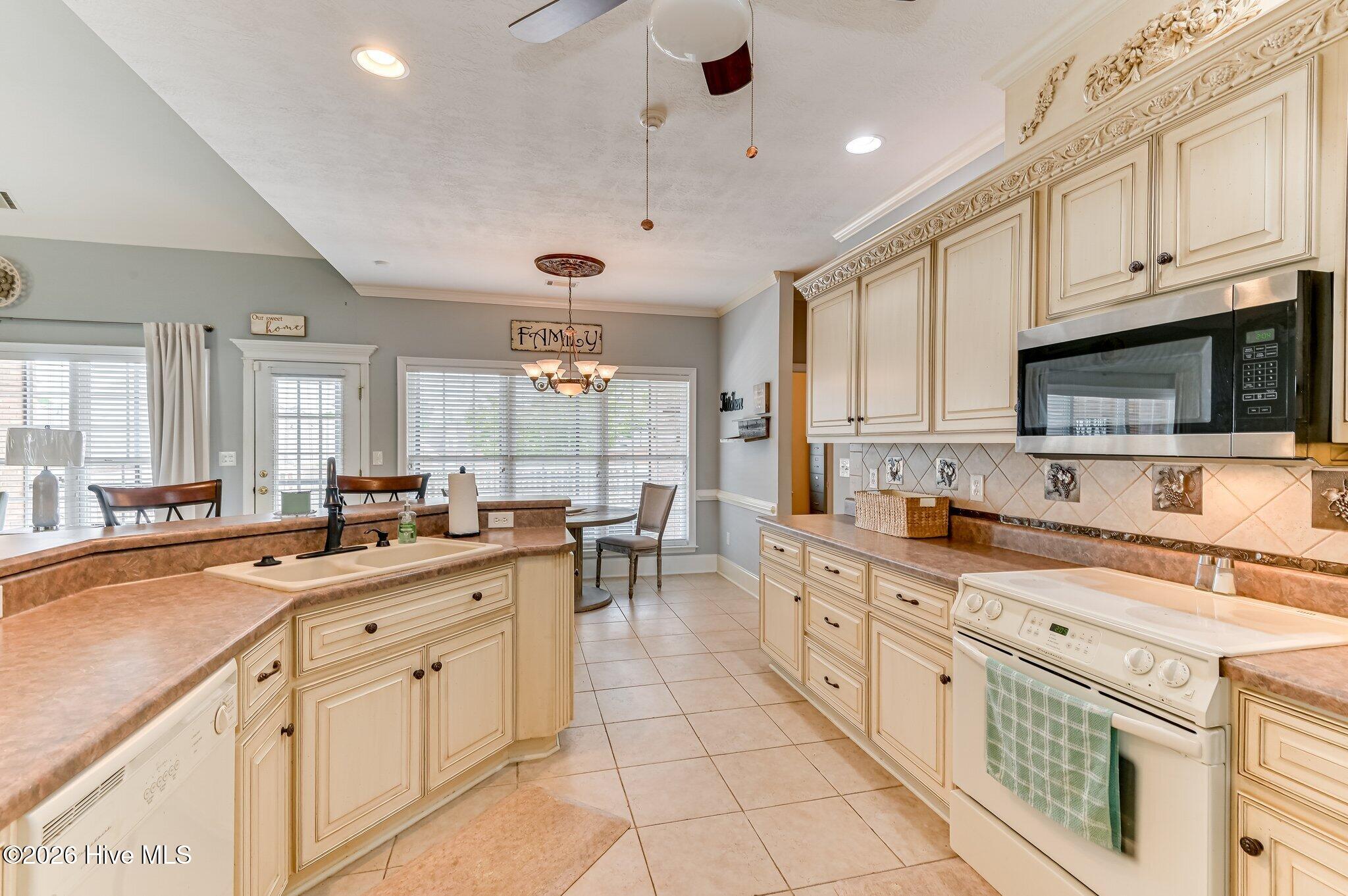 5144 Parnell Way Property Photo 15
