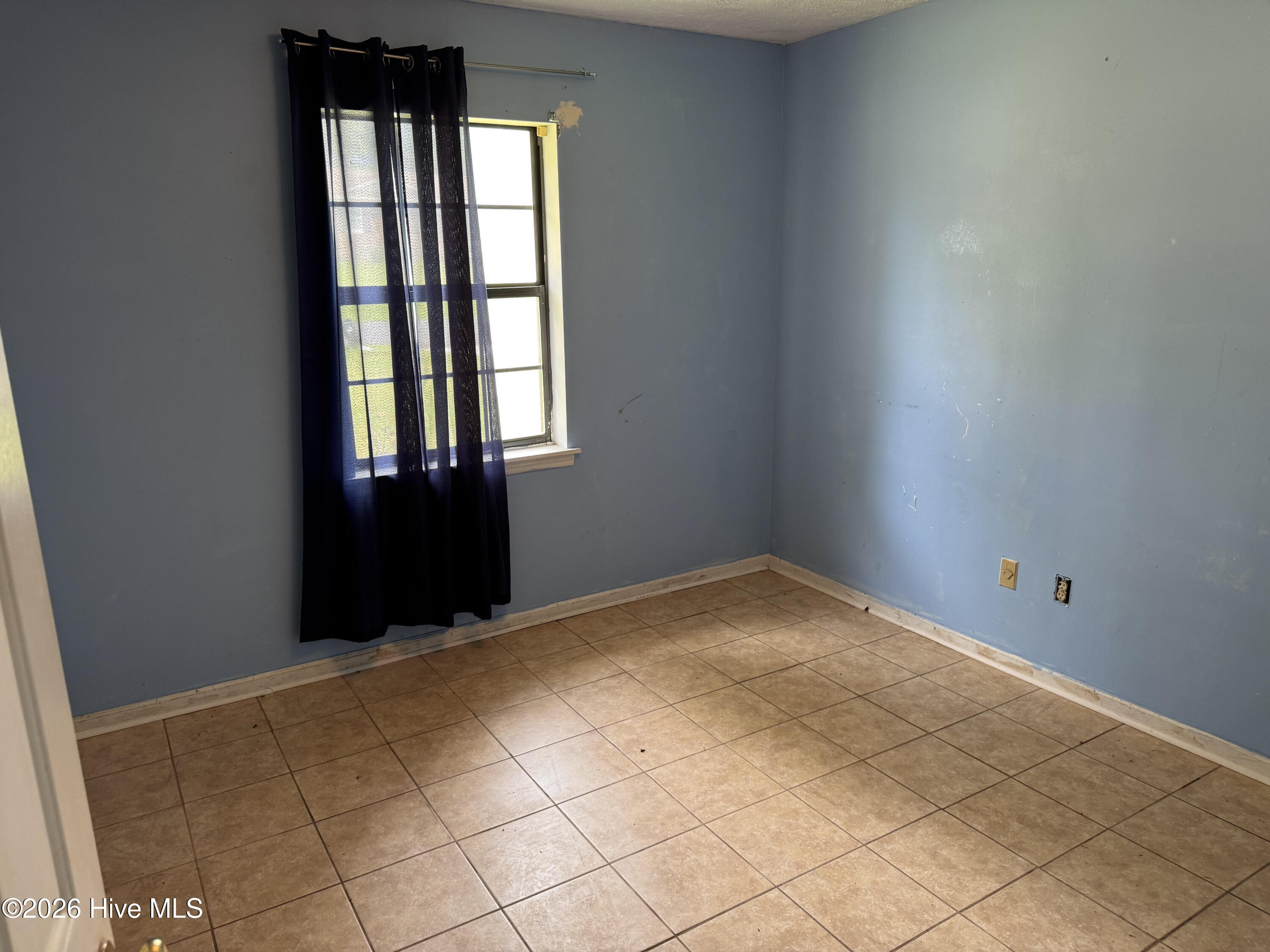 122 Hampton Drive Property Photo 6