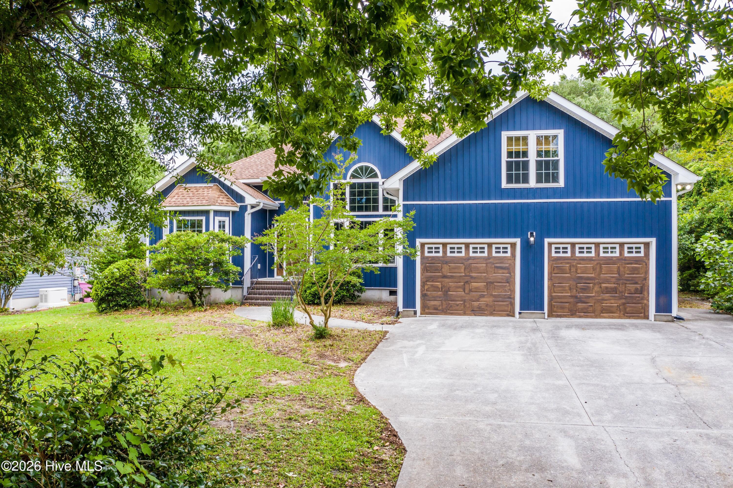 427 Lakeview Drive Property Photo 48