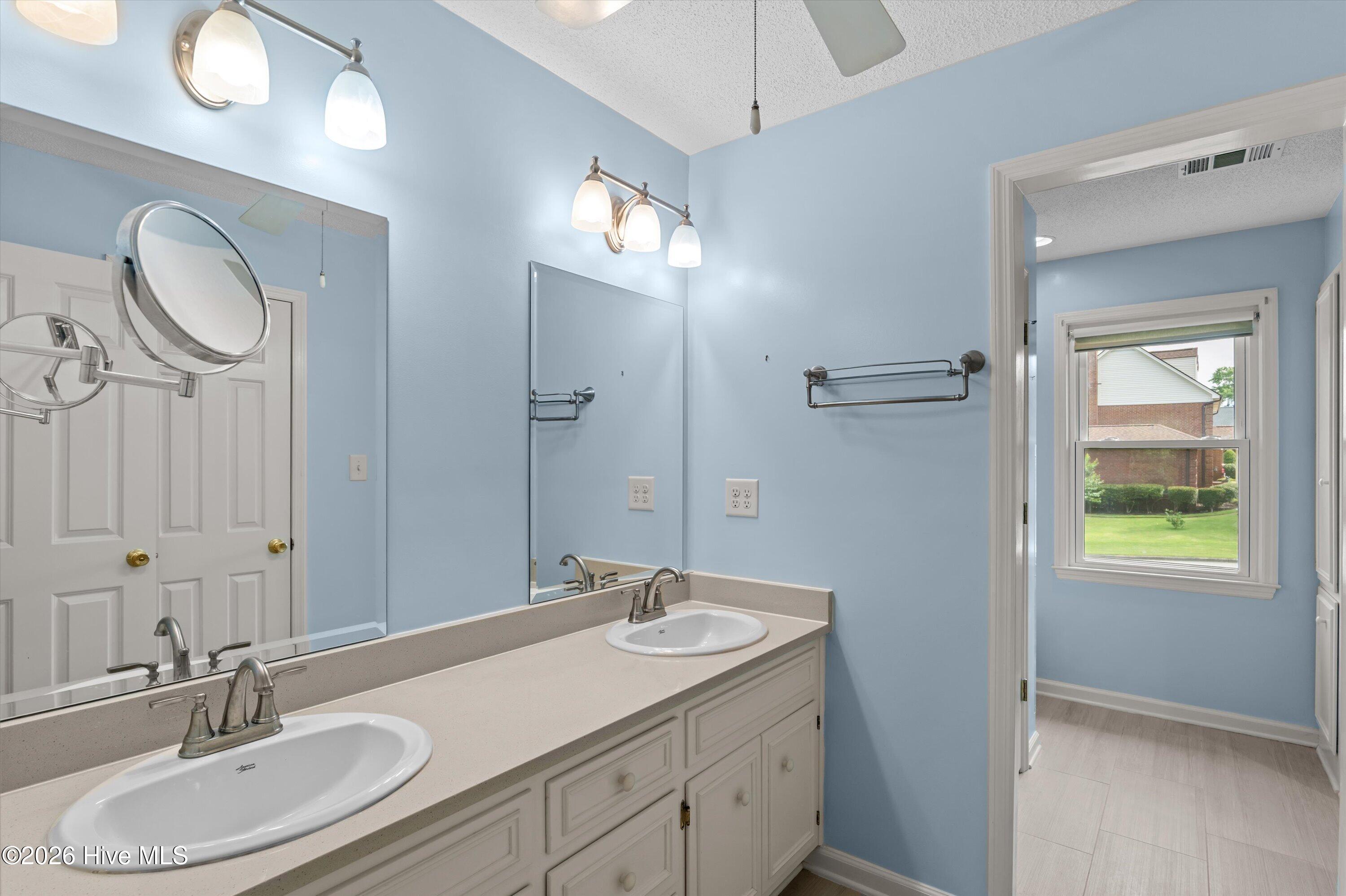 4170 Quail Springs Circle Property Photo 36
