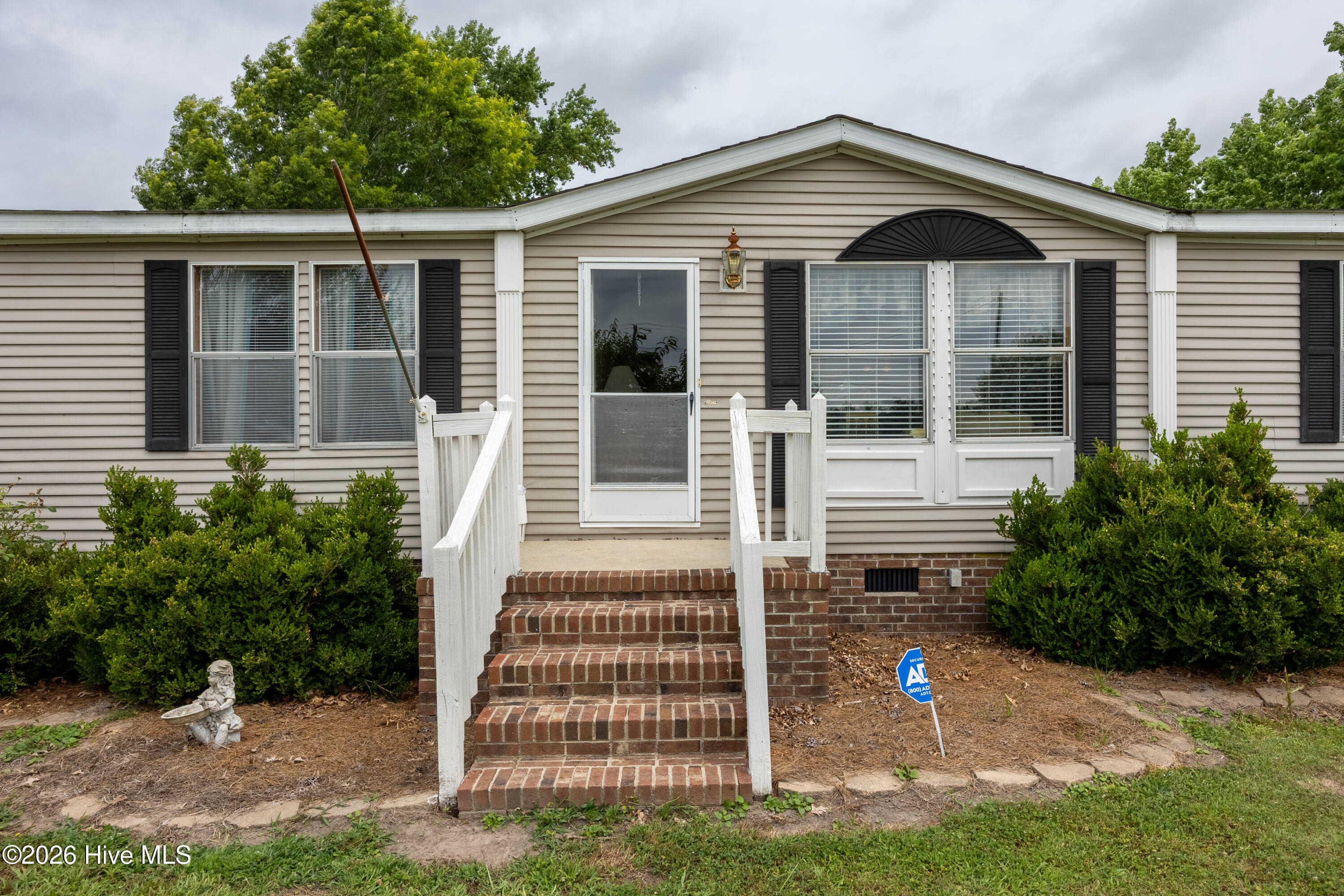 6321 Nc 42 Highway E Property Photo 3