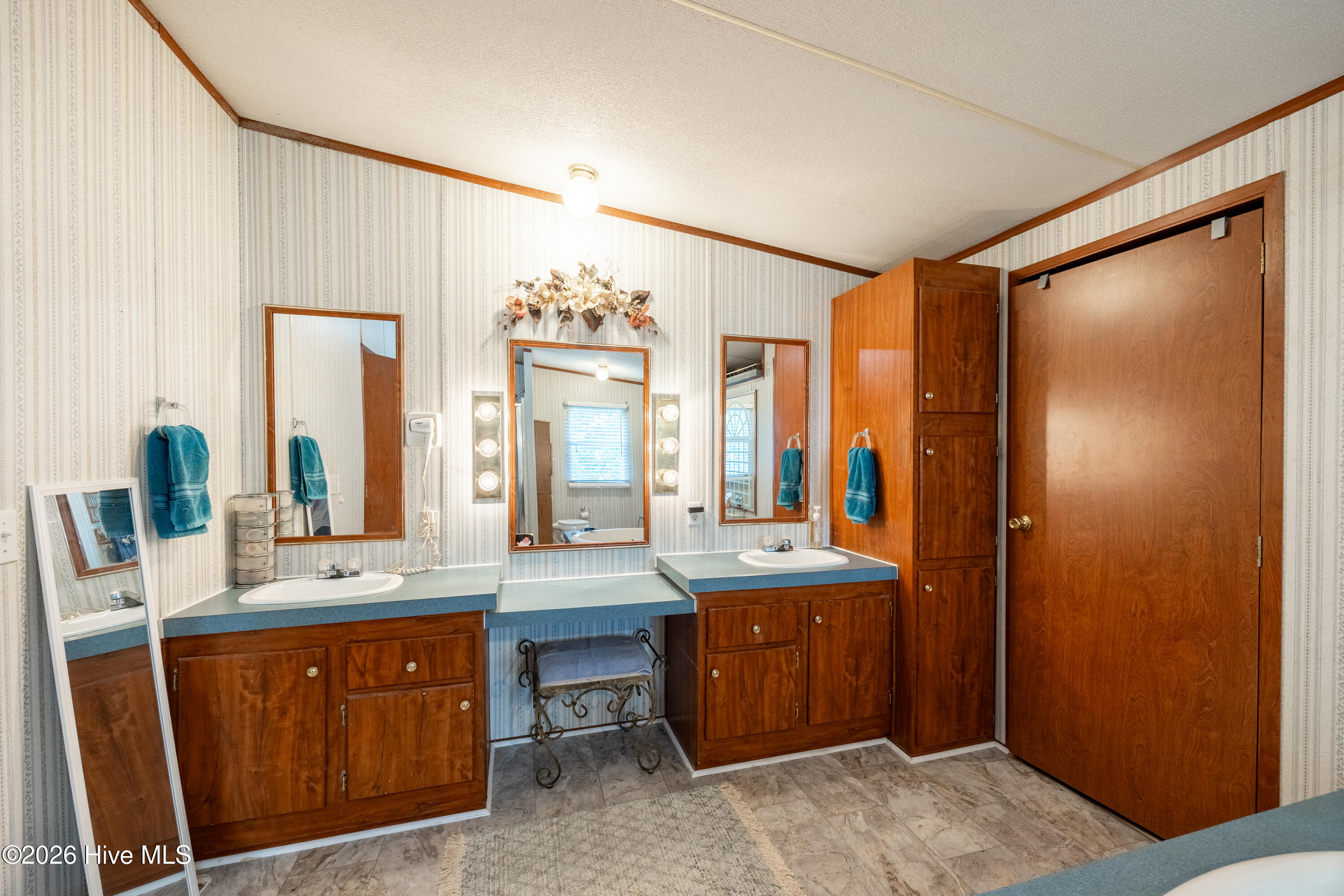 6321 Nc 42 Highway E Property Photo 12