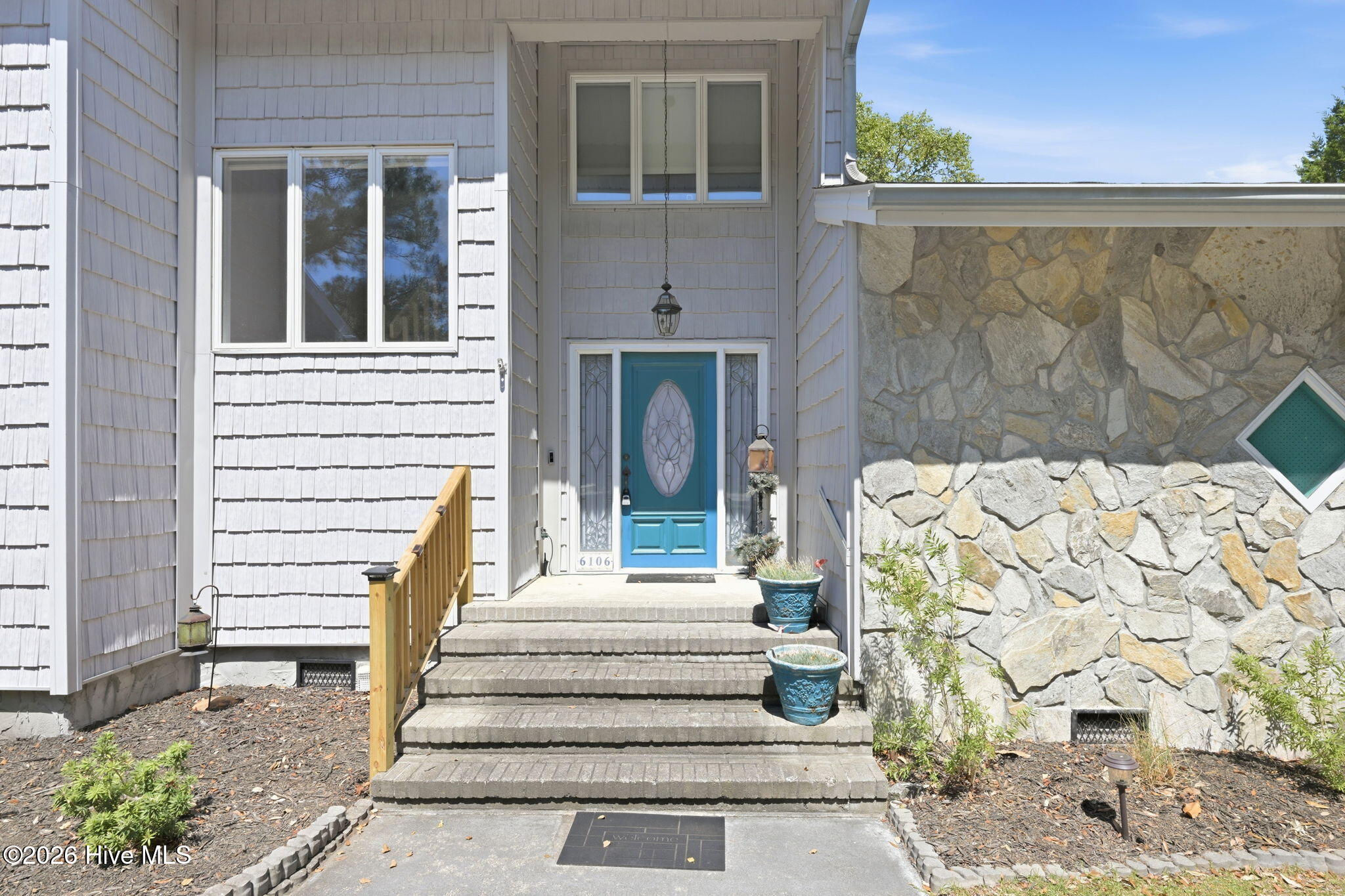 6106 Cardinal Drive Property Photo 4