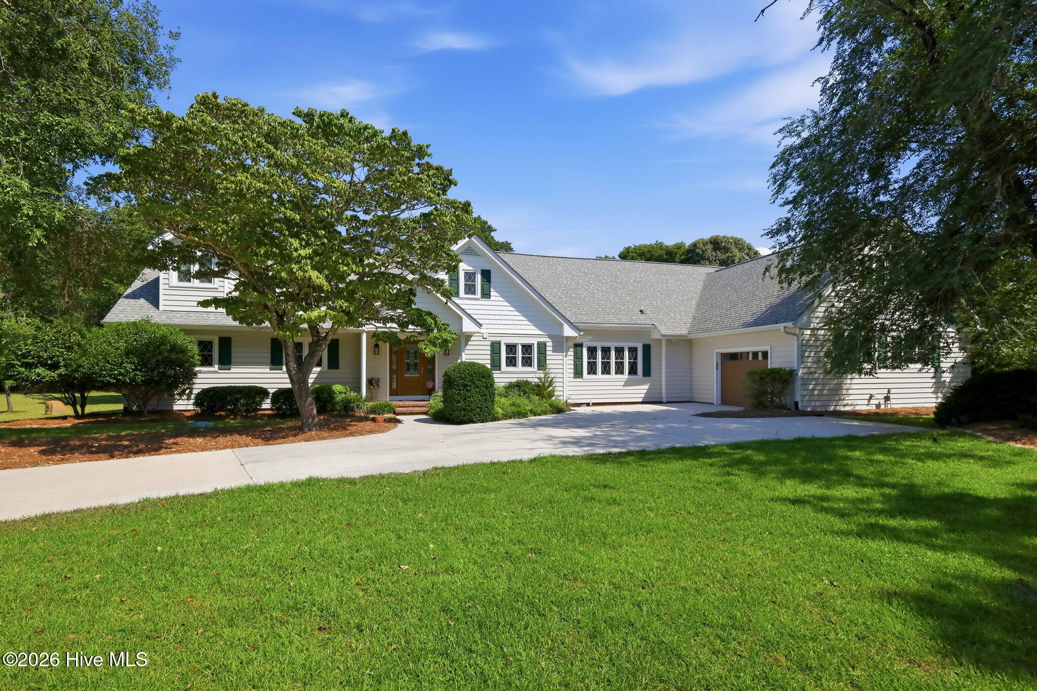121 Harbour Drive Property Photo 1