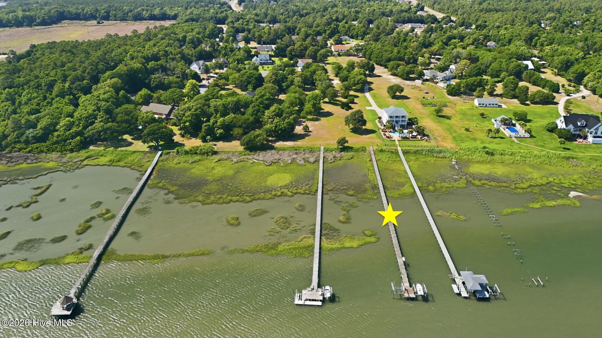 121 Harbour Drive Property Photo 11