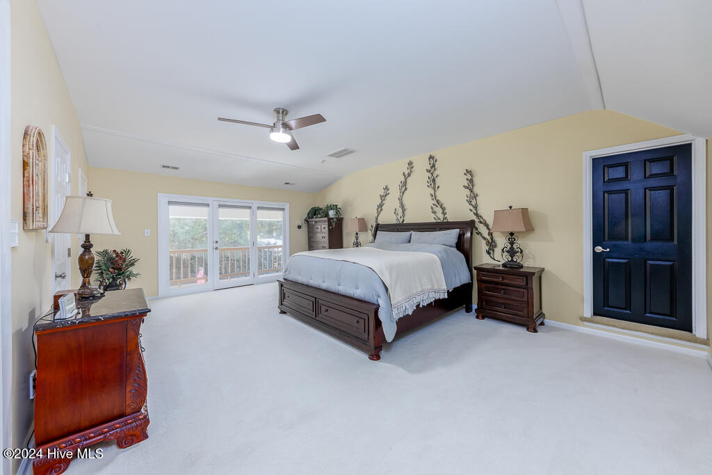 121 Harbour Drive Property Photo 31