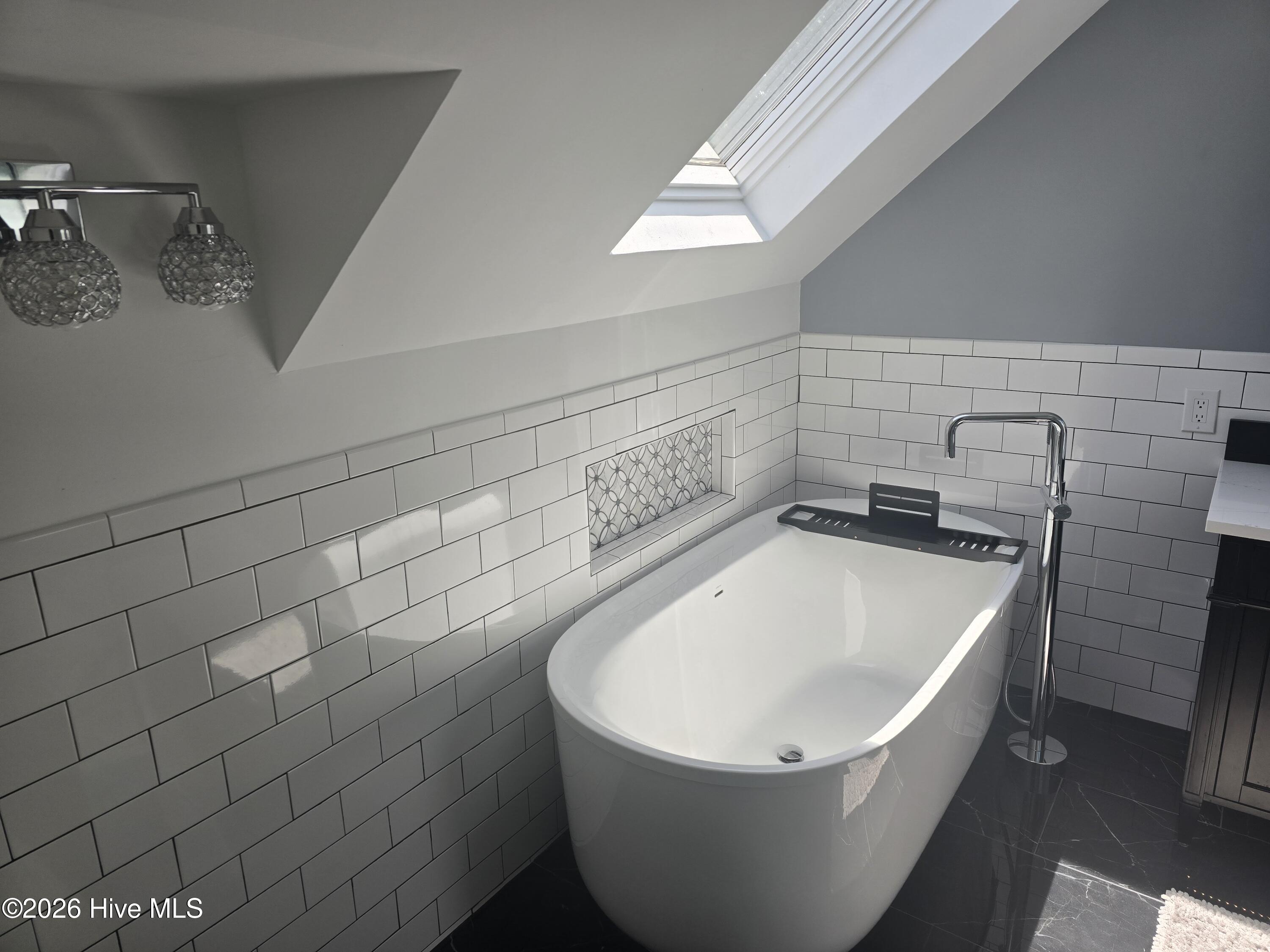 121 Harbour Drive Property Photo 35
