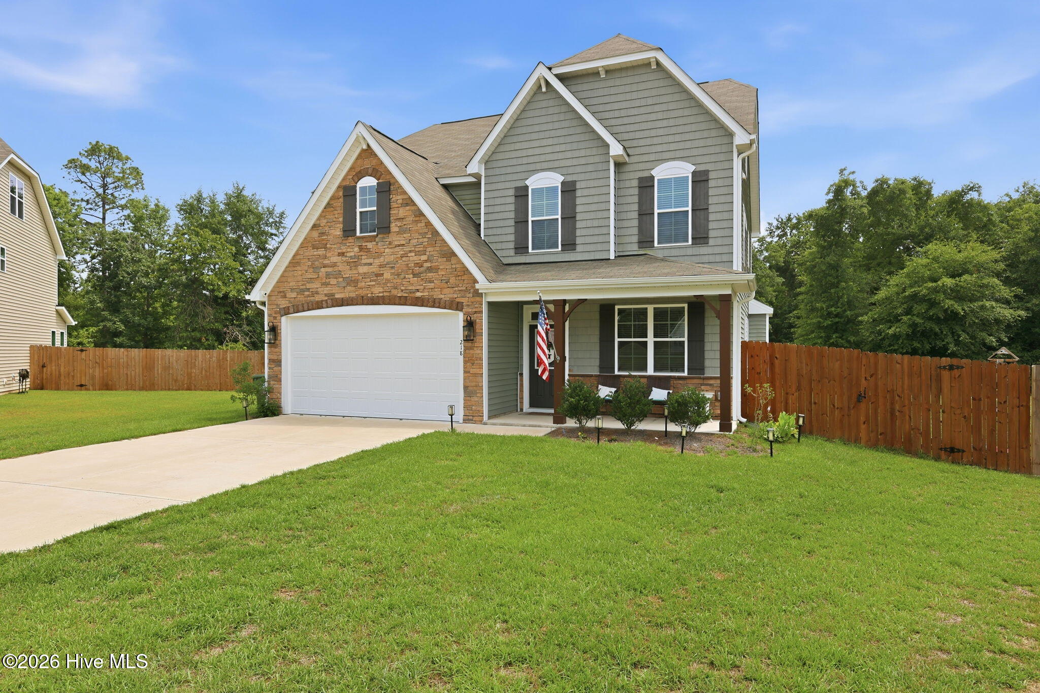218 Woodsrun Street Property Photo 3