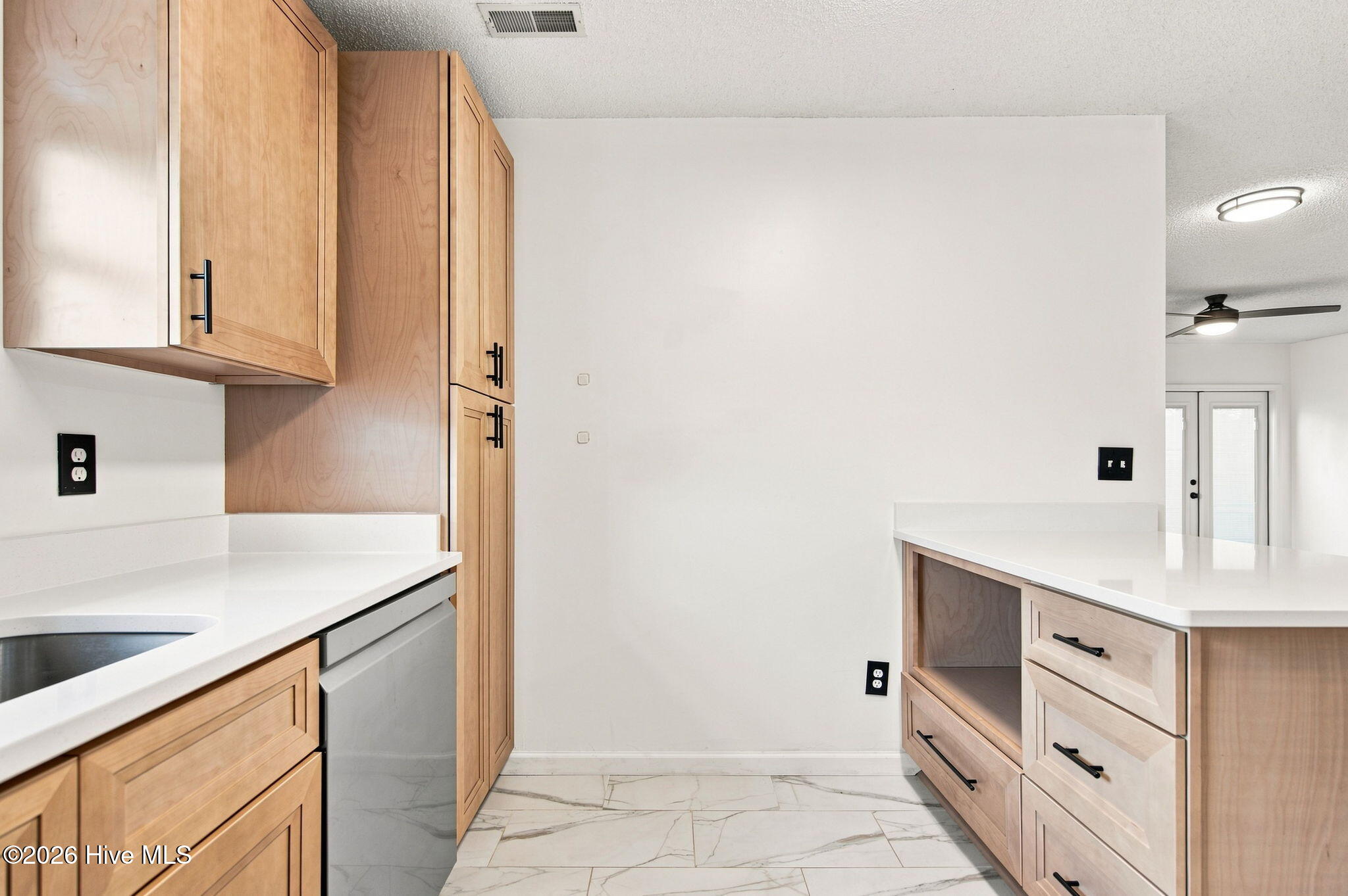8667 Orchard Loop Road Ne Property Photo 12