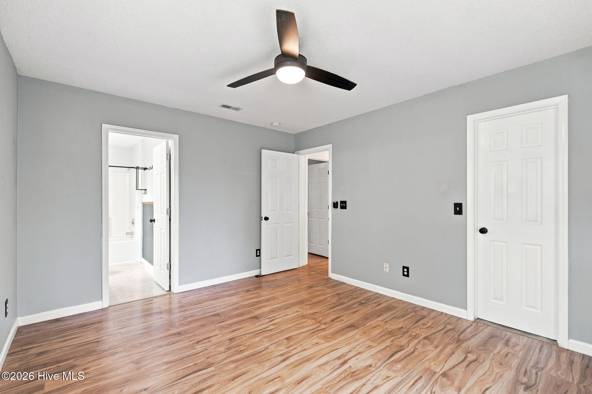 8667 Orchard Loop Road Ne Property Photo 27