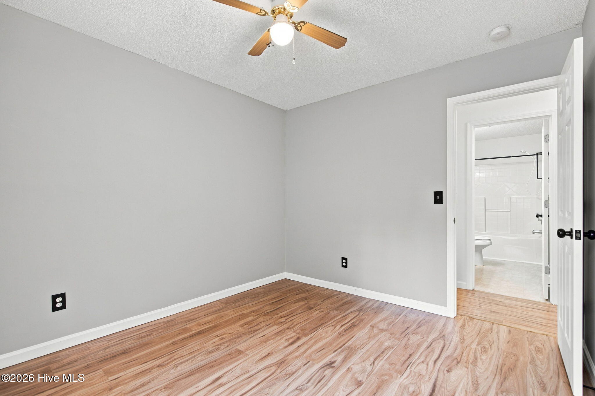 8667 Orchard Loop Road Ne Property Photo 33