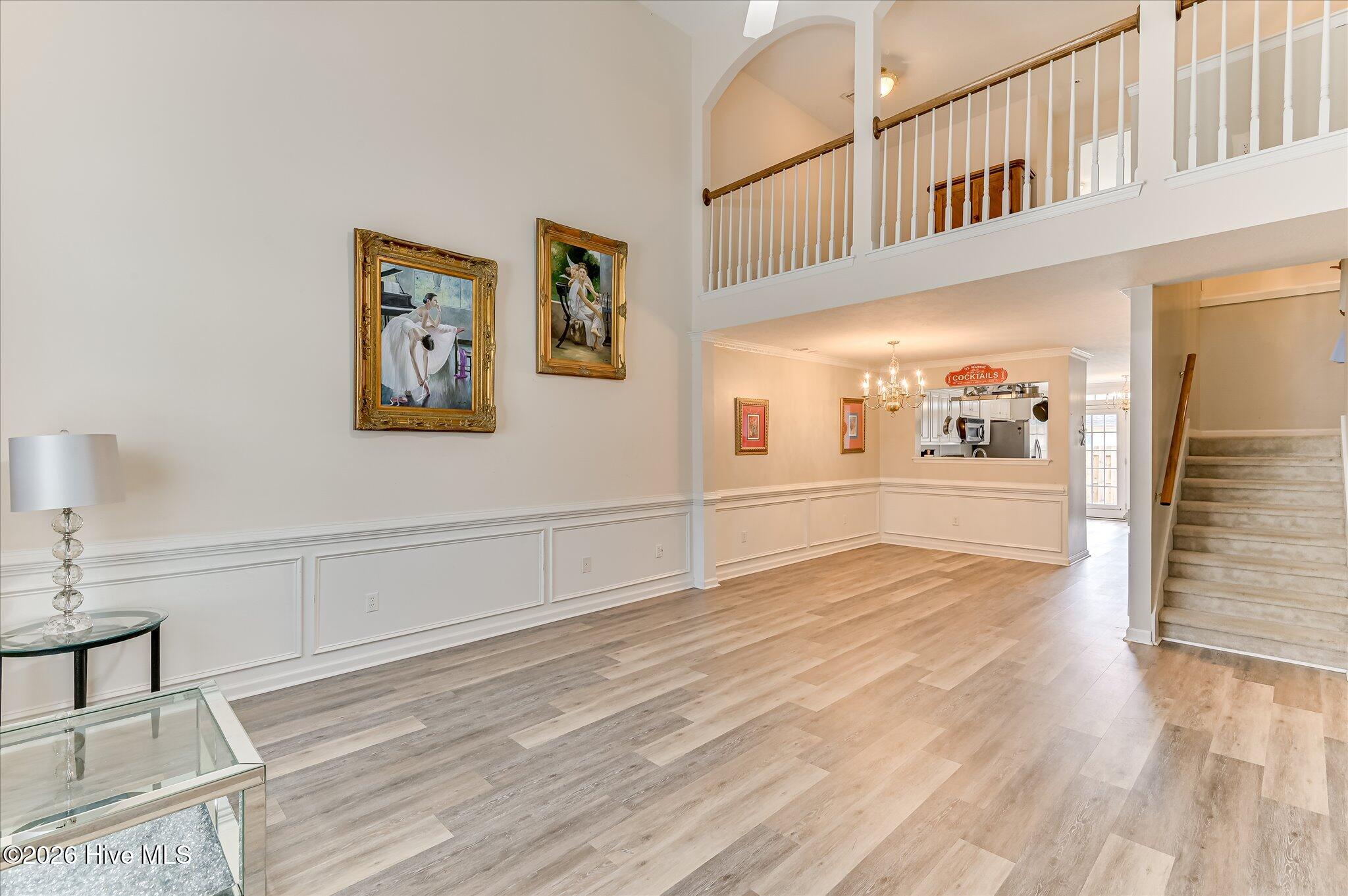 424 Snead Way Property Photo 4