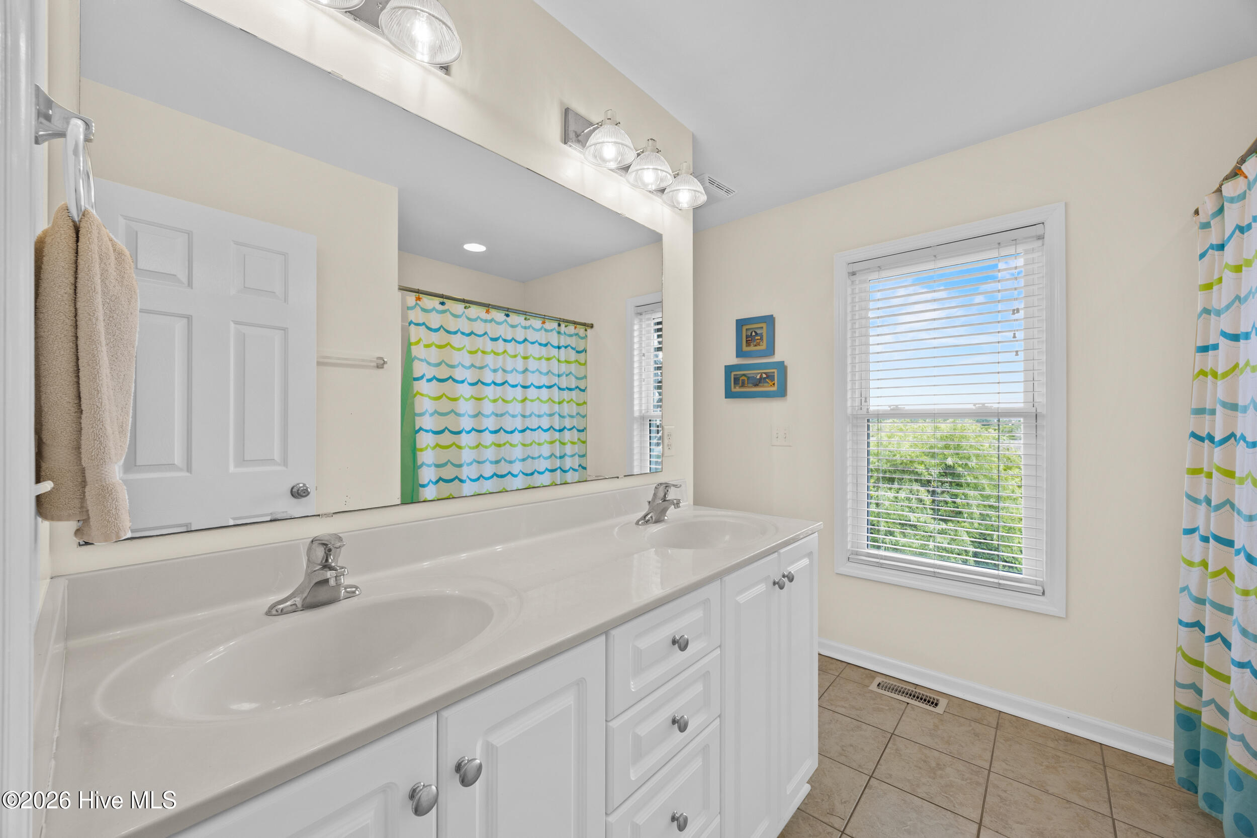 3759 Island Drive Property Photo 18