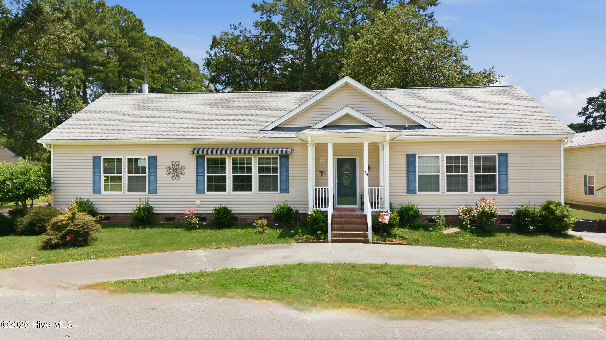 24 King Blount Drive Property Photo 1