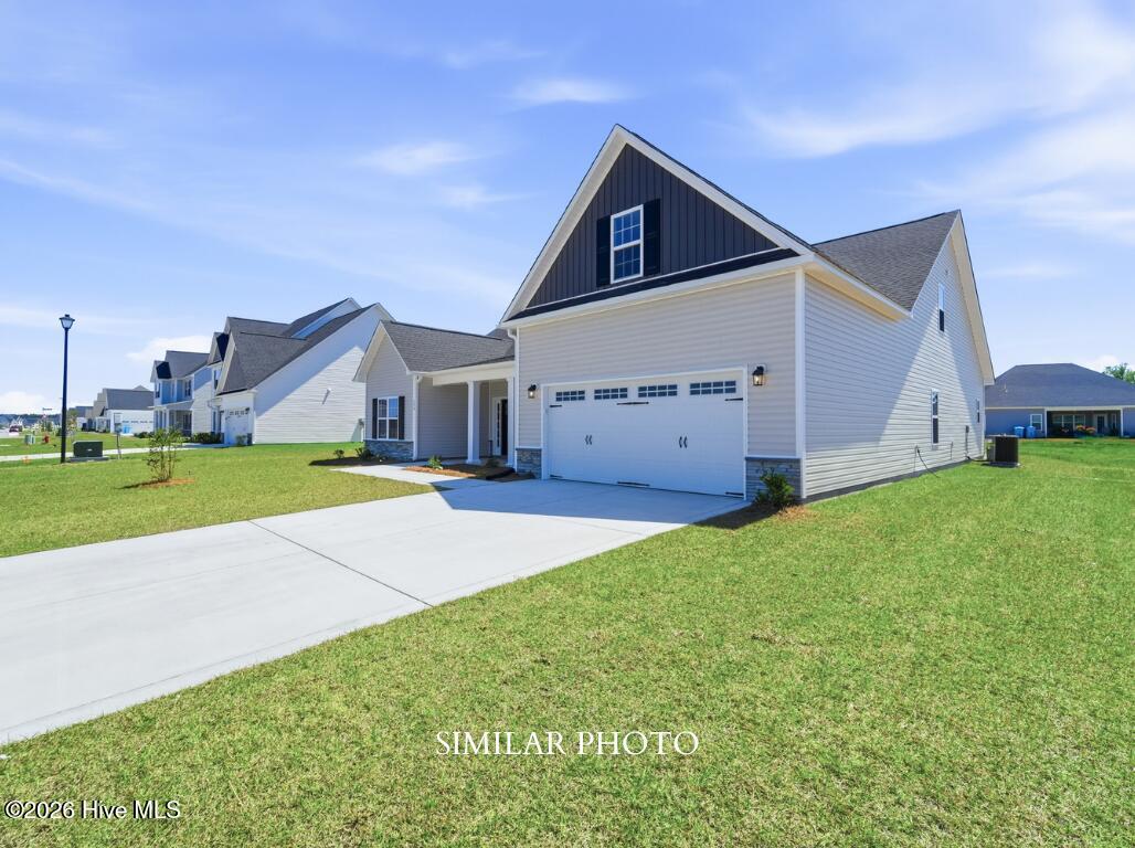 733 Atlantic Coast Lane Property Photo 3