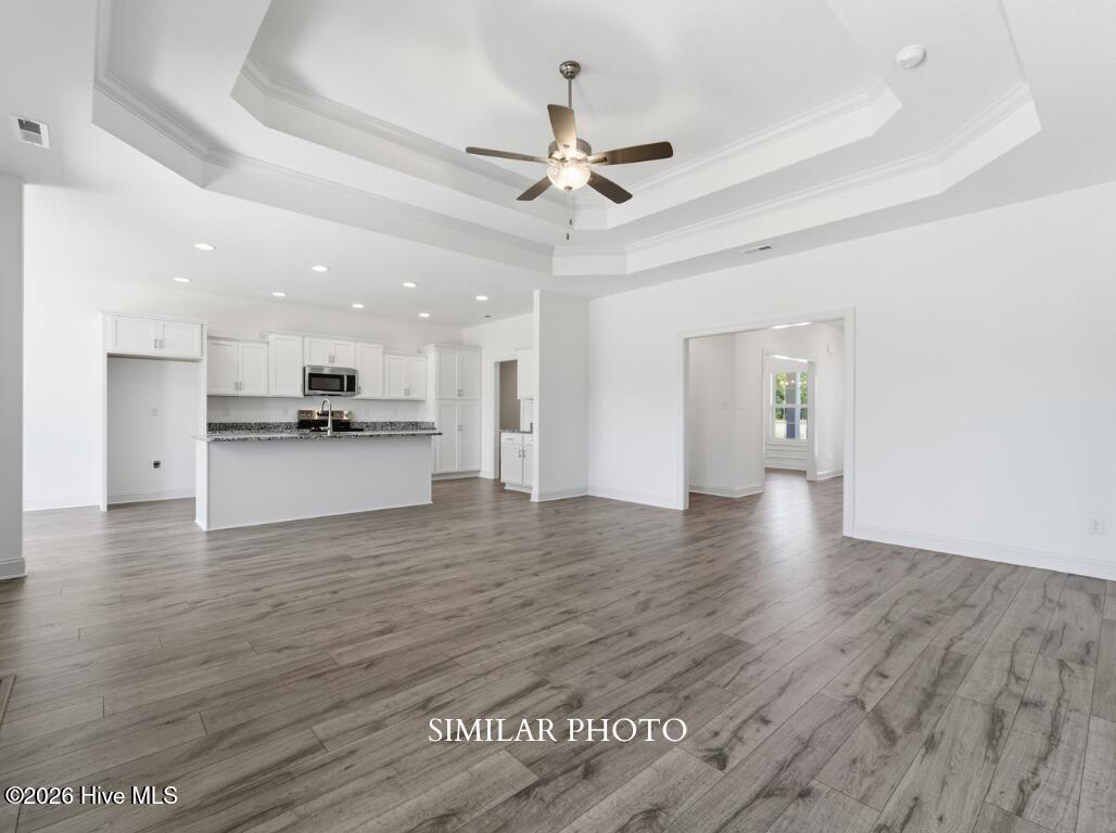 733 Atlantic Coast Lane Property Photo 10