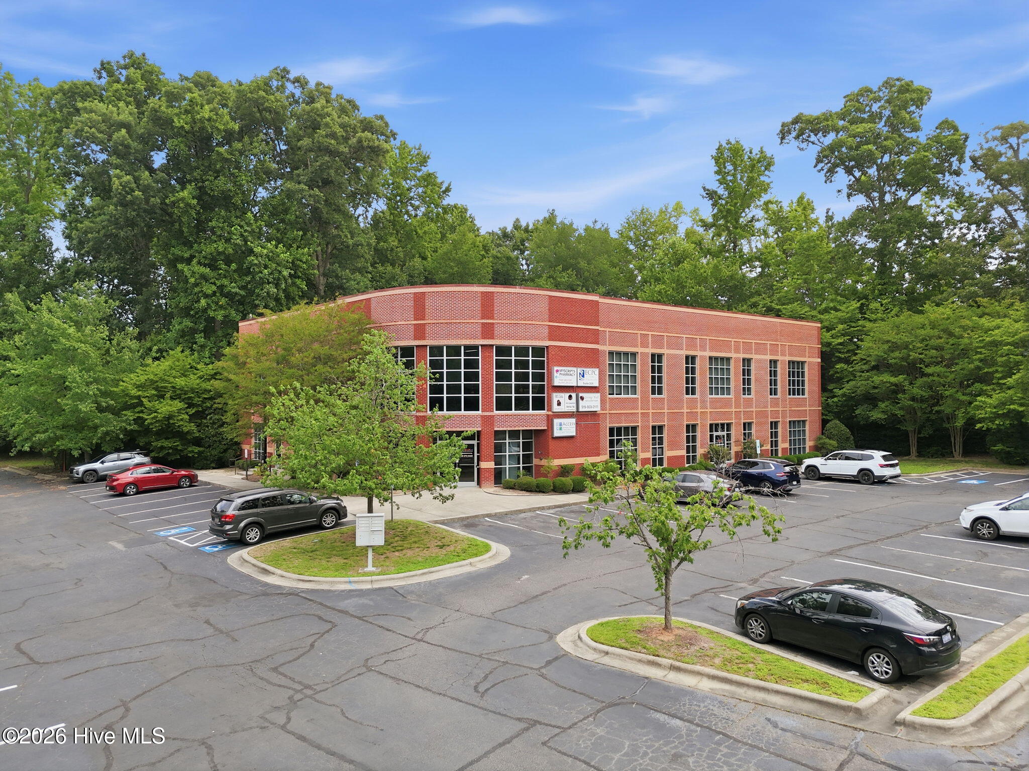 502 Mcknight Drive A Property Photo 3