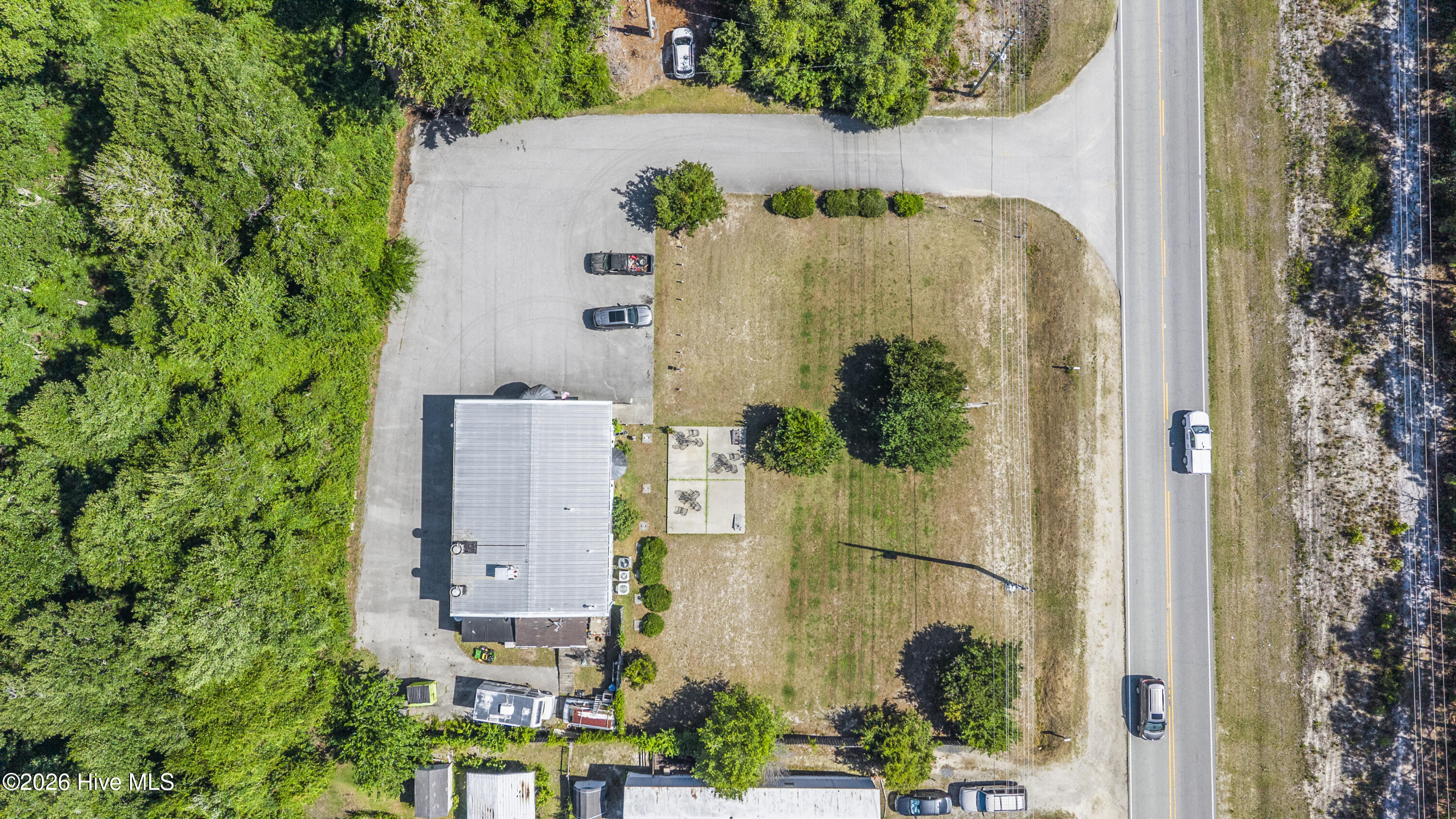 8039 River Road Se Property Photo 3