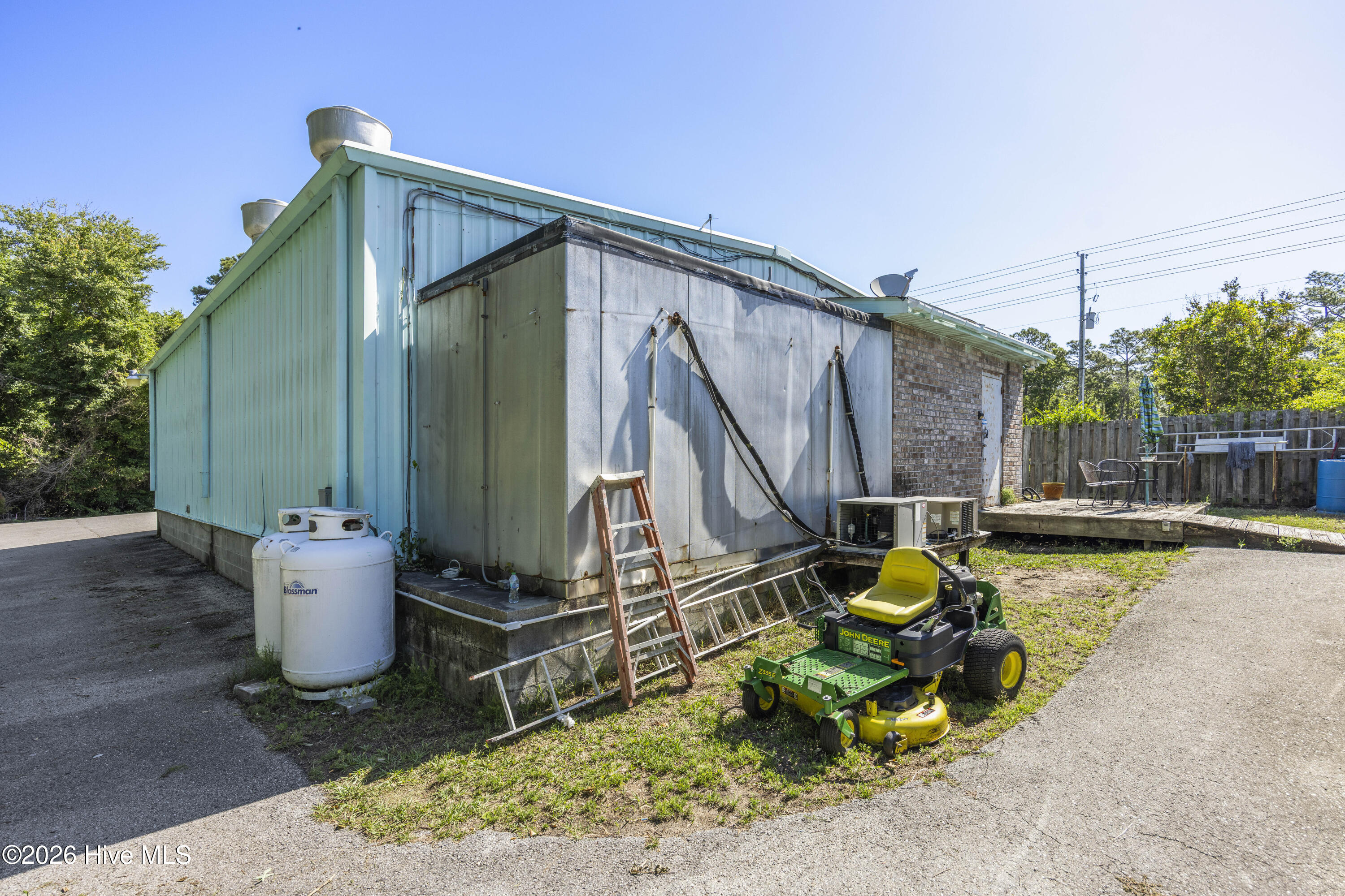 8039 River Road Se Property Photo 43