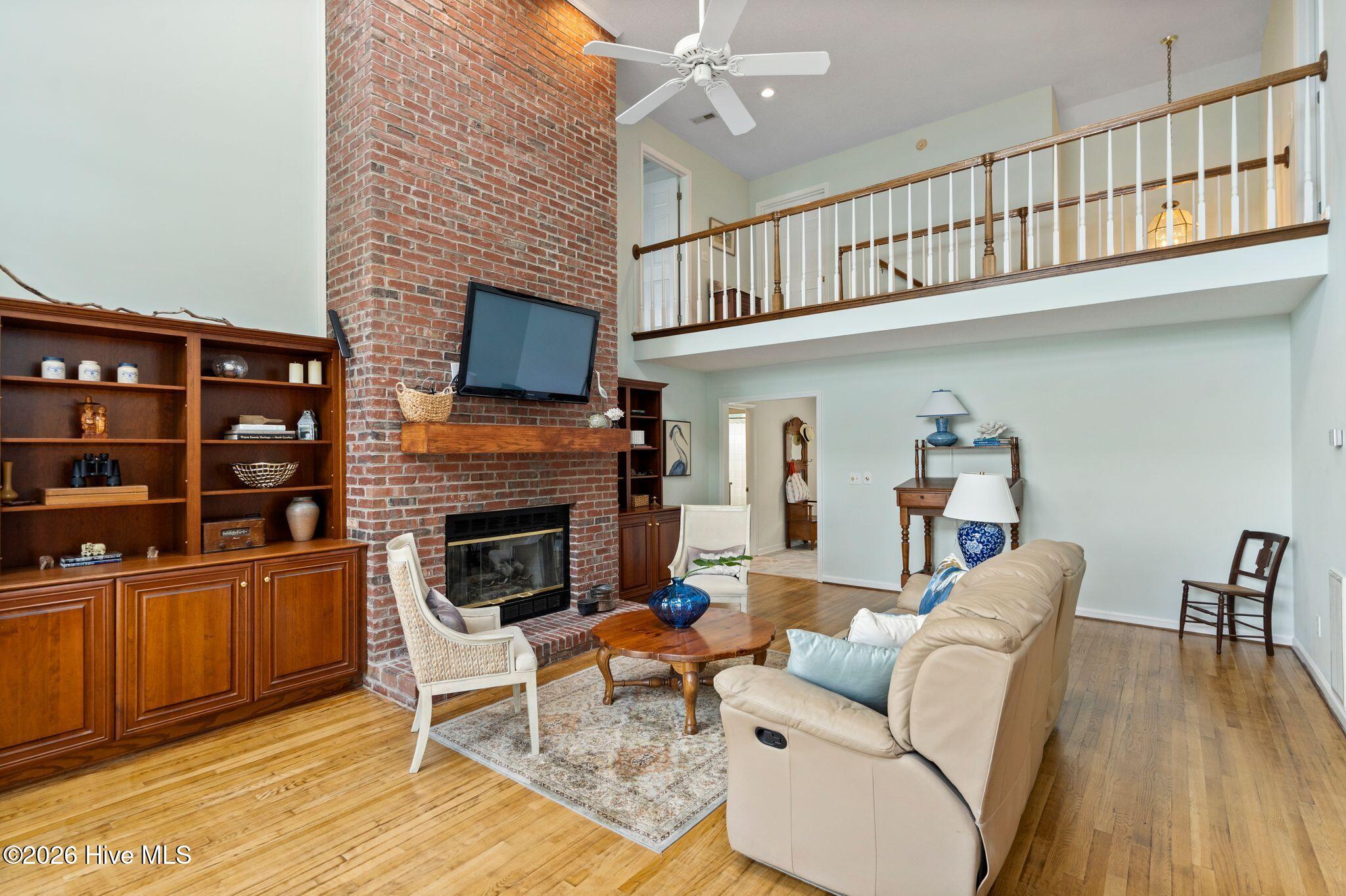 915 Chadwick Shores Drive Property Photo 36