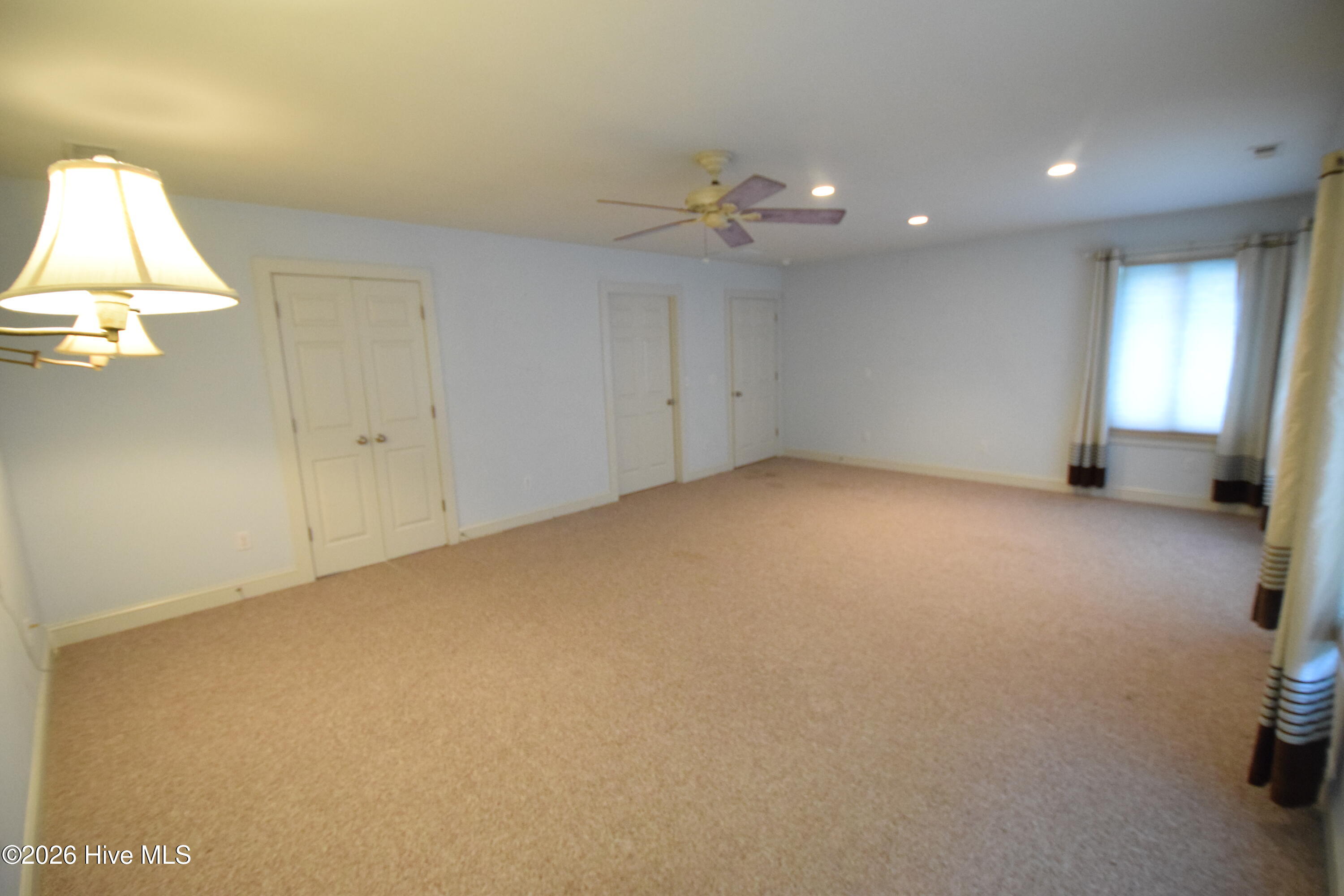 105 Captains Cove Property Photo 27