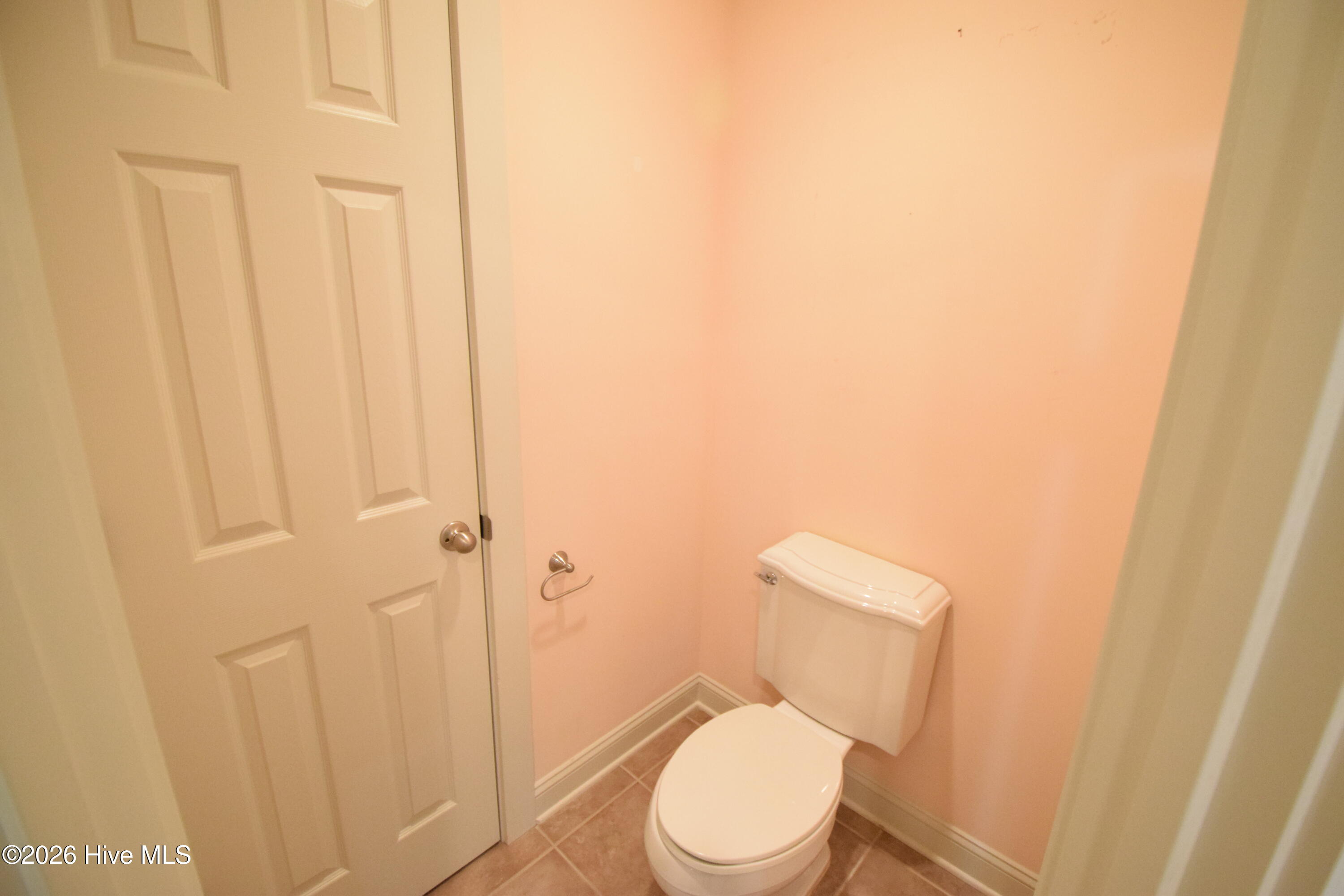 105 Captains Cove Property Photo 36