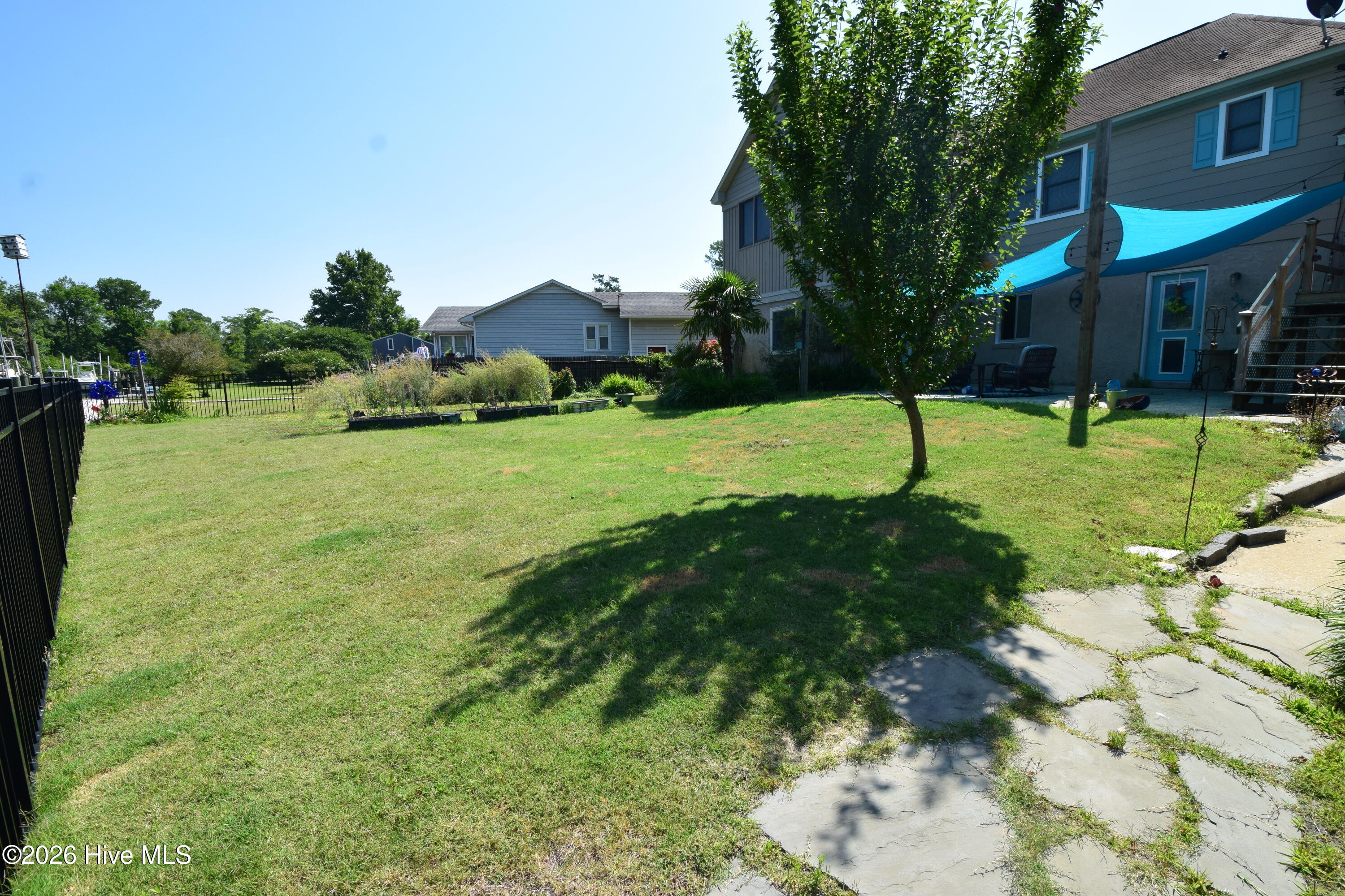 105 Captains Cove Property Photo 44