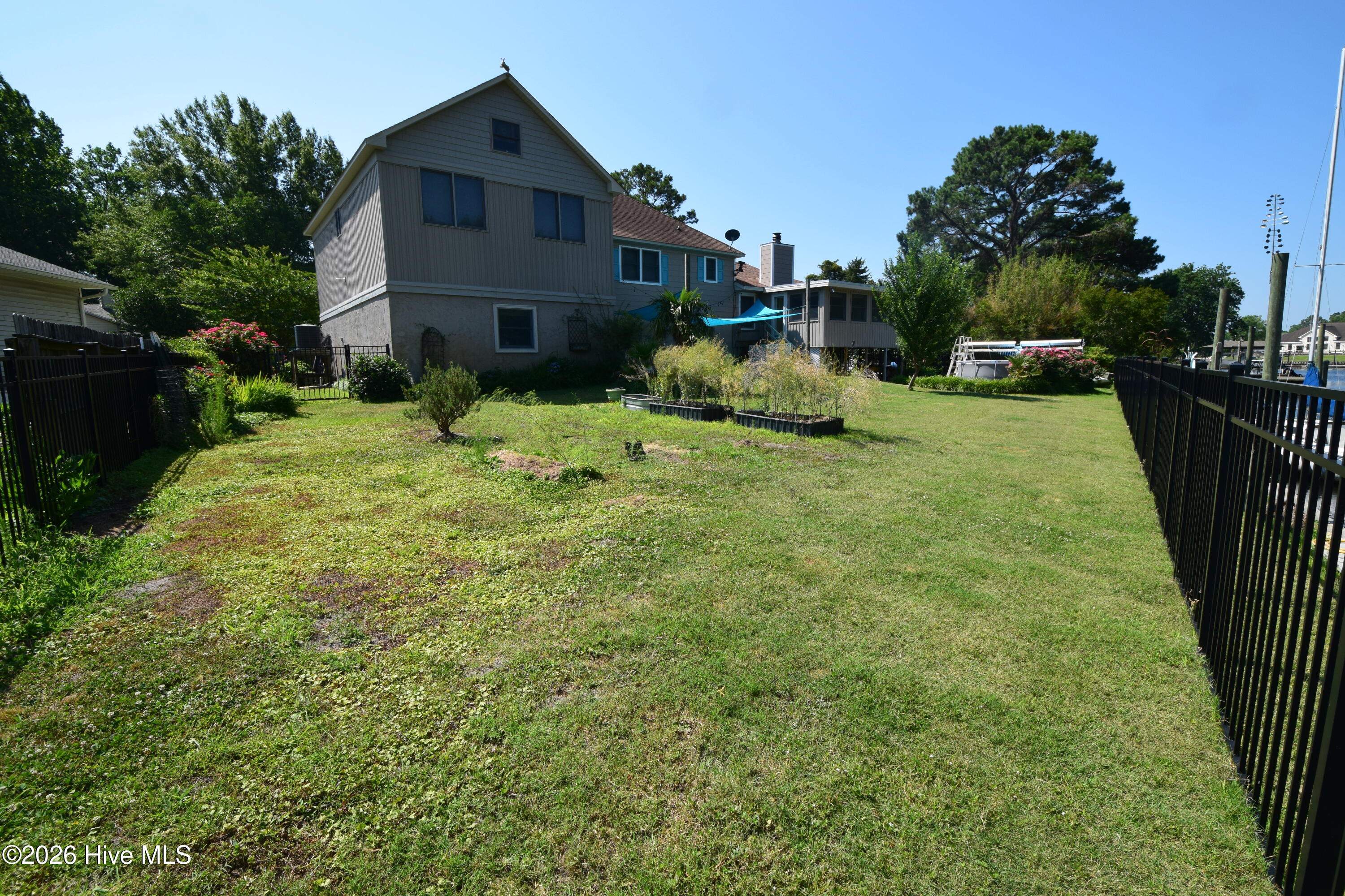 105 Captains Cove Property Photo 45