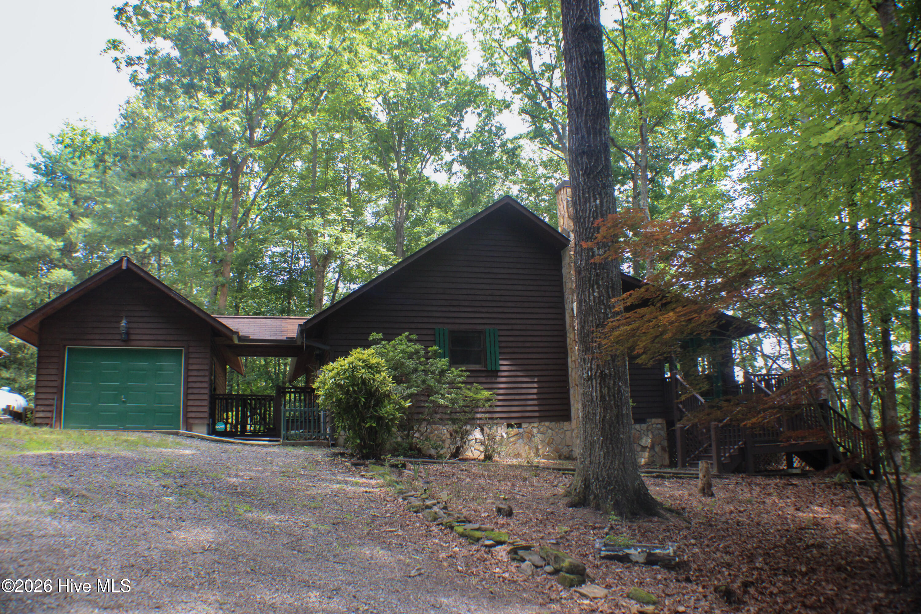 115 Degatide Drive Property Photo 2